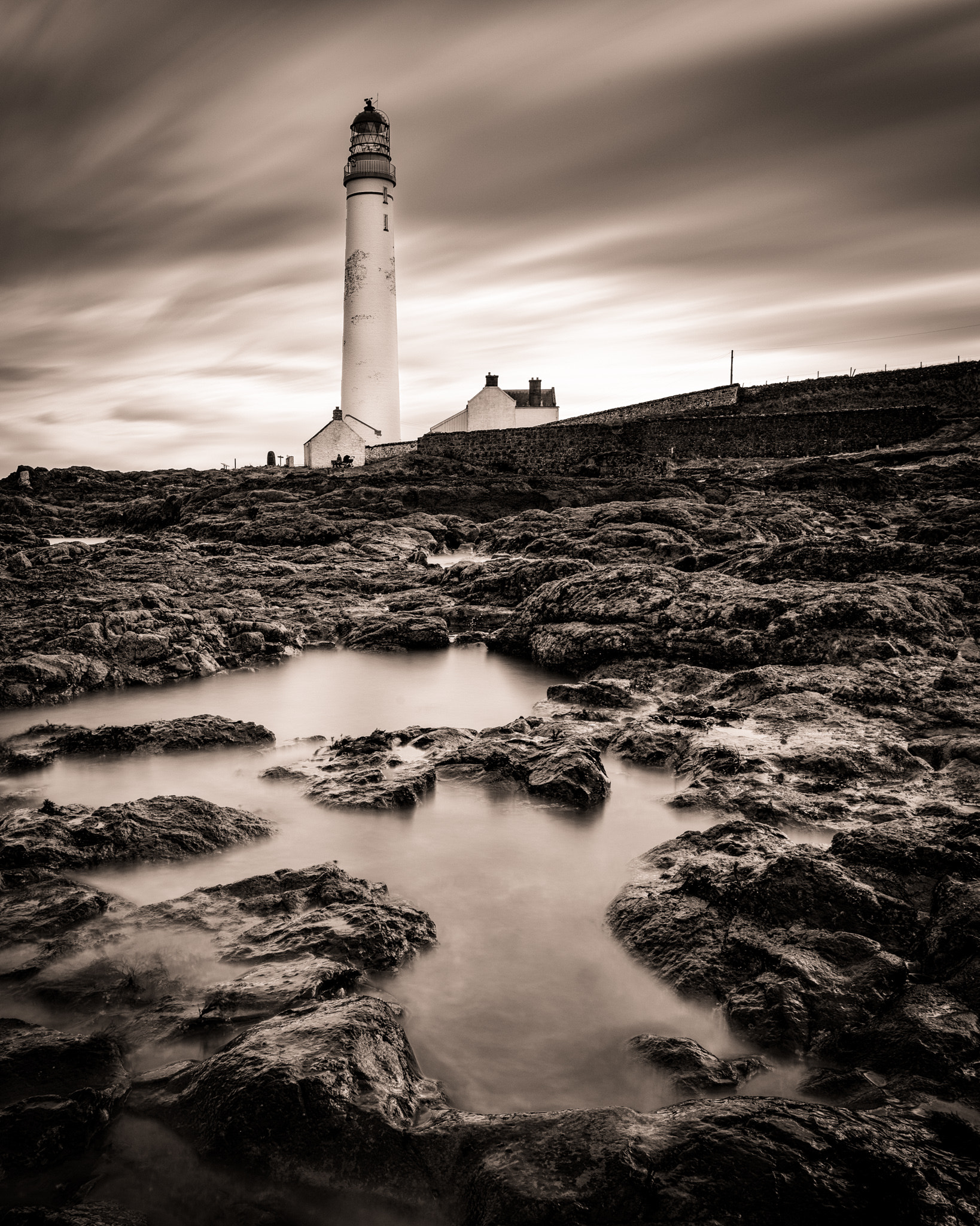 Nikon D810 sample photo. Scurdie ness lighthouse photography