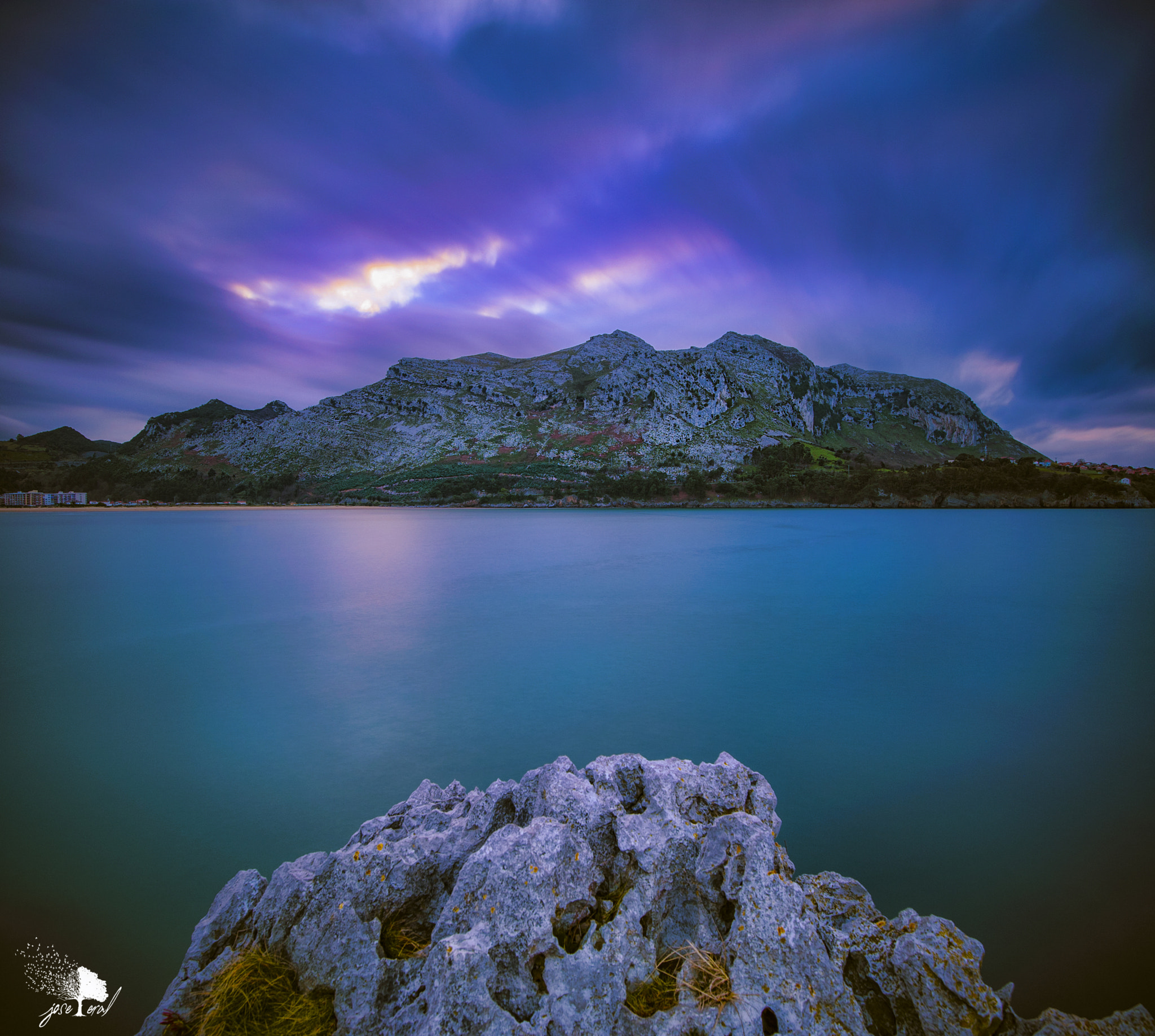 Nikon AF-S Nikkor 16-35mm F4G ED VR sample photo. Islares photography