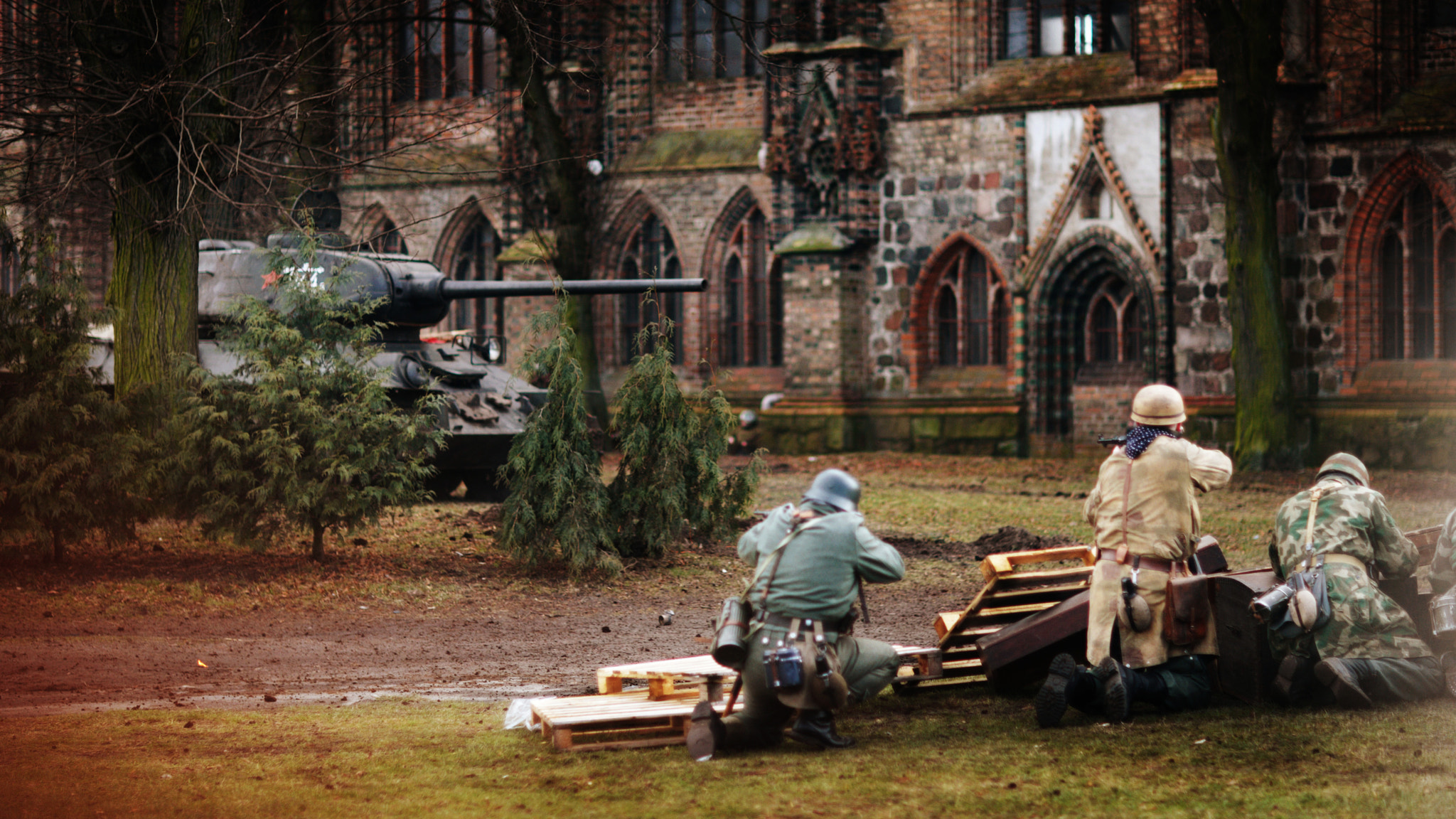 Canon EOS 5D + Canon EF 85mm F1.2 sample photo. Battle reenactment - 1 photography