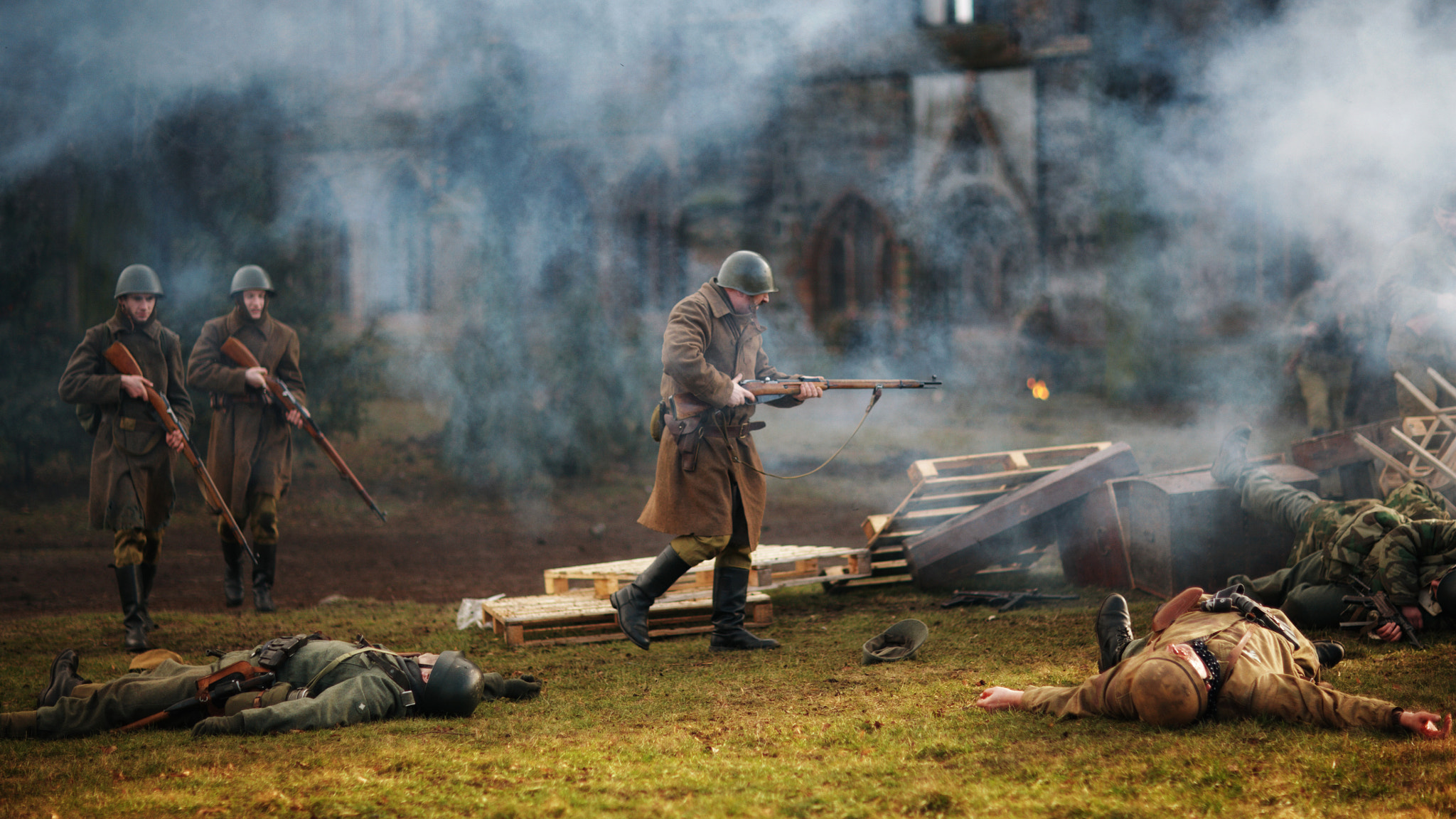 Canon EOS 5D + Canon EF 85mm F1.2 sample photo. Battle reenactment - 4 photography