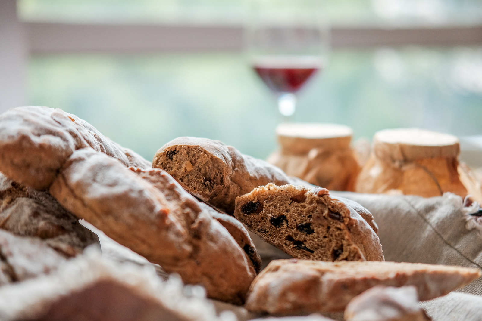 Fujifilm X-T1 + Fujifilm XF 35mm F2 R WR sample photo. Bread photography