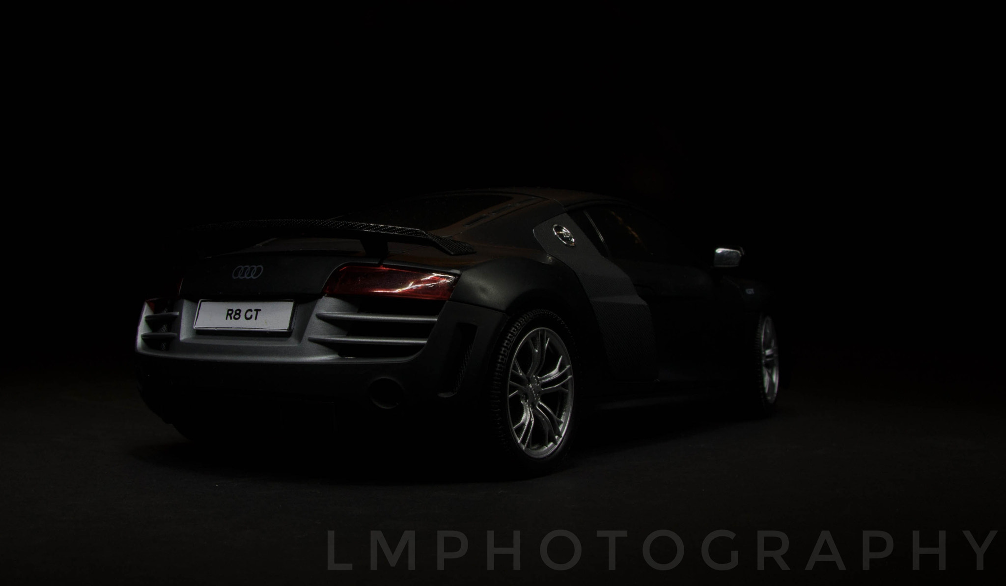 Canon EF-S 17-85mm F4-5.6 IS USM sample photo. Audi r8 gt photography