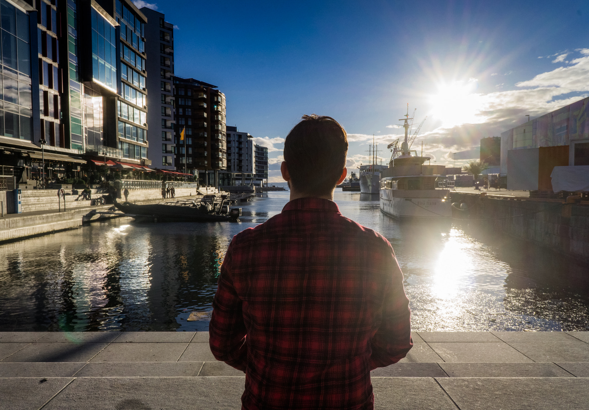 Sony a6000 + Sony E 16mm F2.8 sample photo. Hei oslo! photography