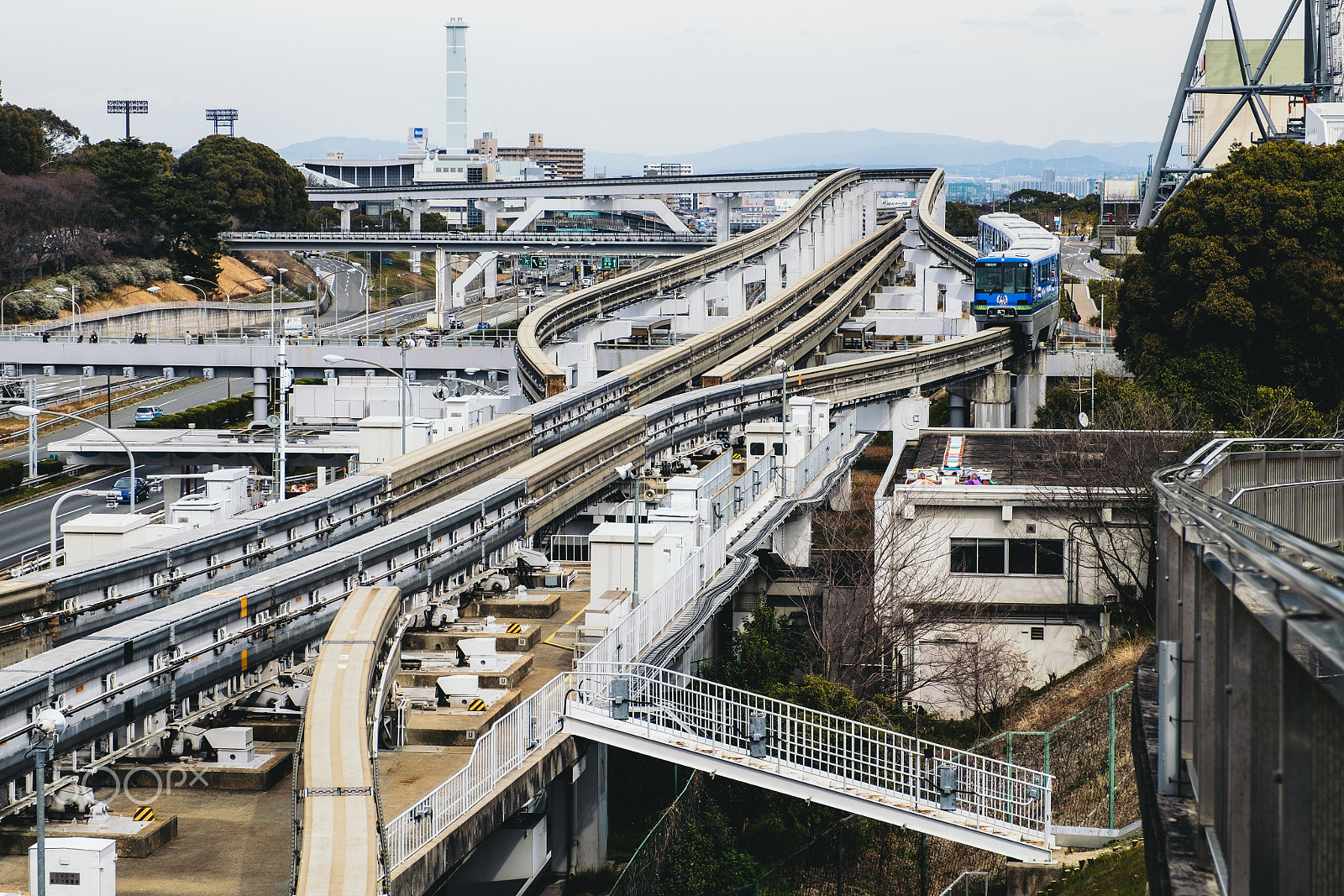 Fujifilm X-T1 + Fujifilm XF 16-55mm F2.8 R LM WR sample photo. Bampaku-kinen-kōen station (osaka) photography
