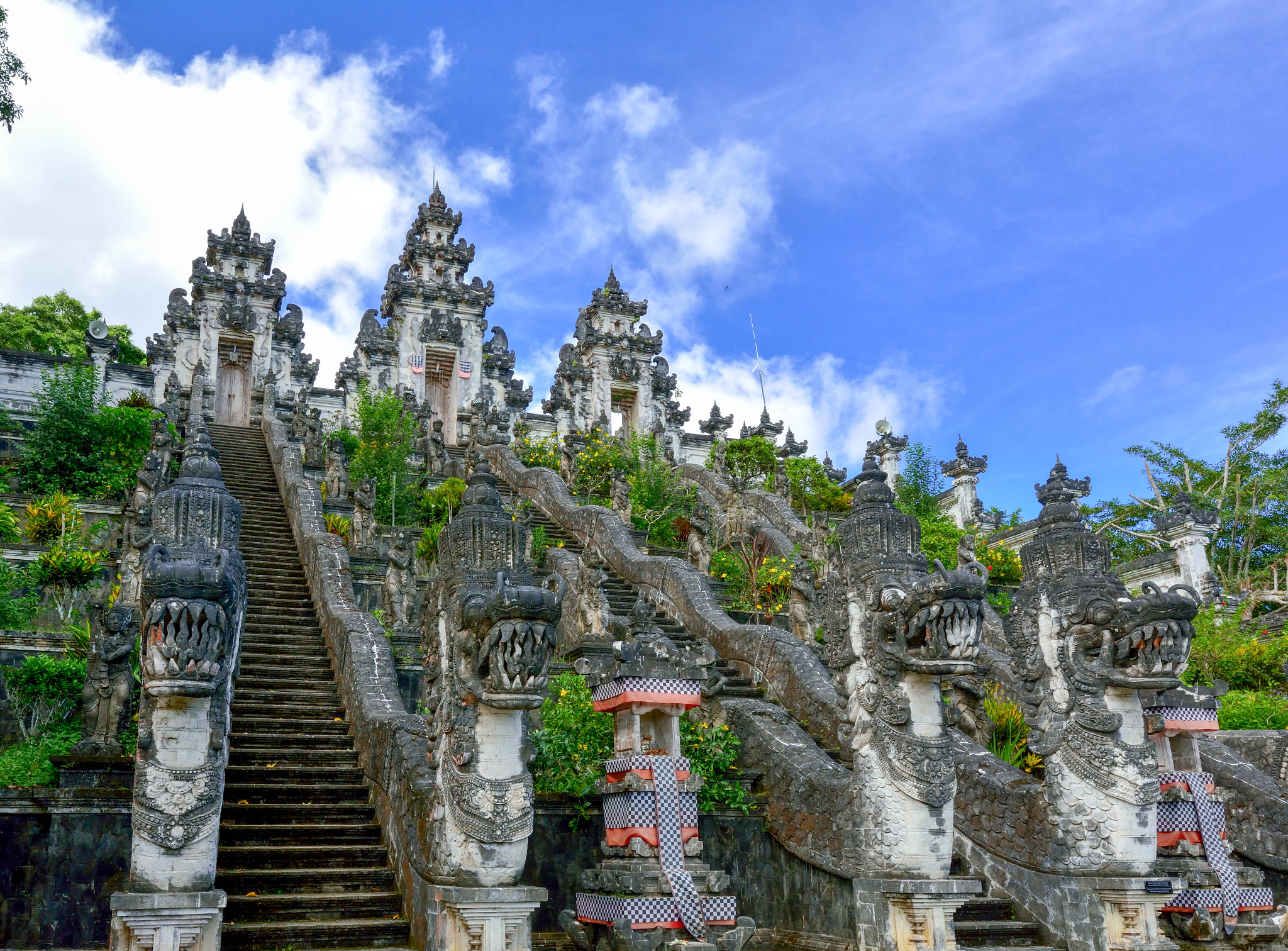 Tamron SP 15-30mm F2.8 Di VC USD sample photo. Pura lempuyang photography