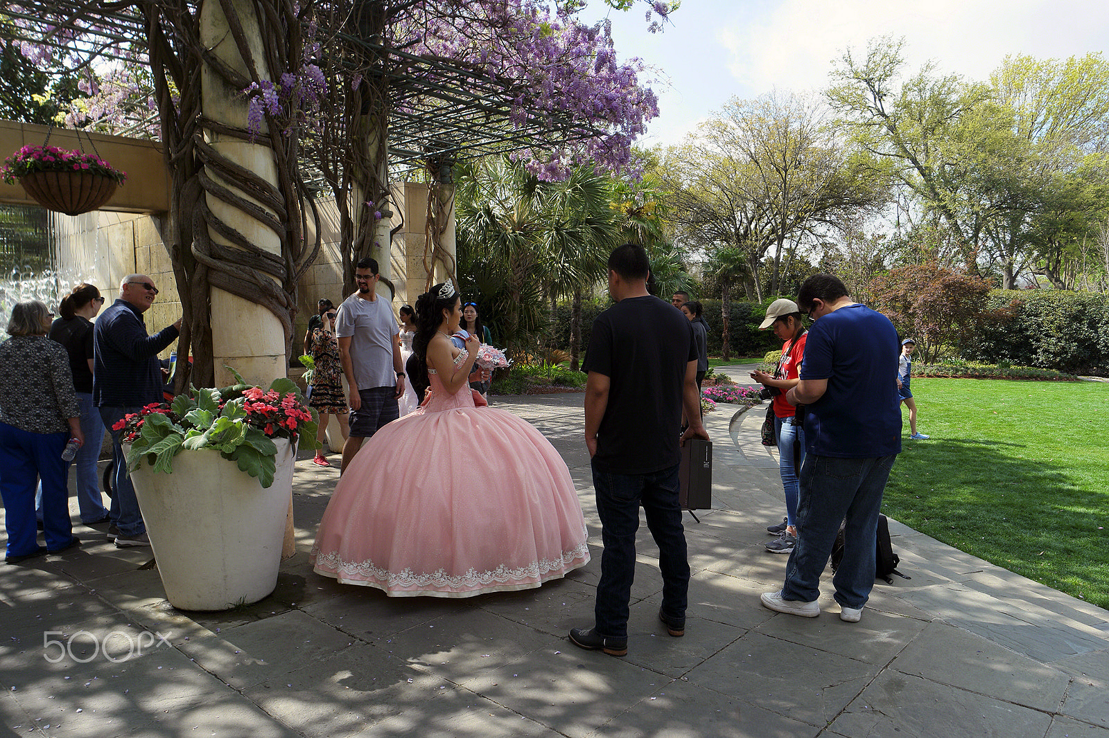Samsung NX500 + Samsung NX 16-50mm F3.5-5.6 Power Zoom ED OIS sample photo. Quinceanera photo shoot #1, spring 2017 photography