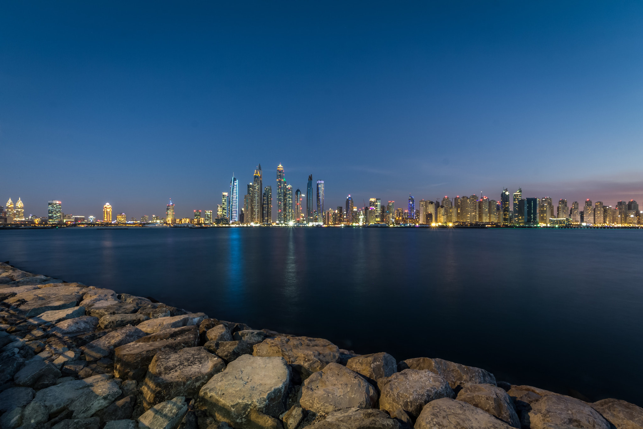 Sigma 8-16mm F4.5-5.6 DC HSM sample photo. The dubai marina photography