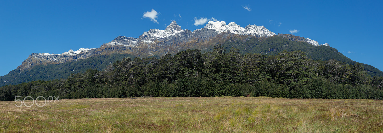 Canon EF-S 24mm F2.8 STM sample photo. Panorama of earnslaw mounts in glenorchy photography