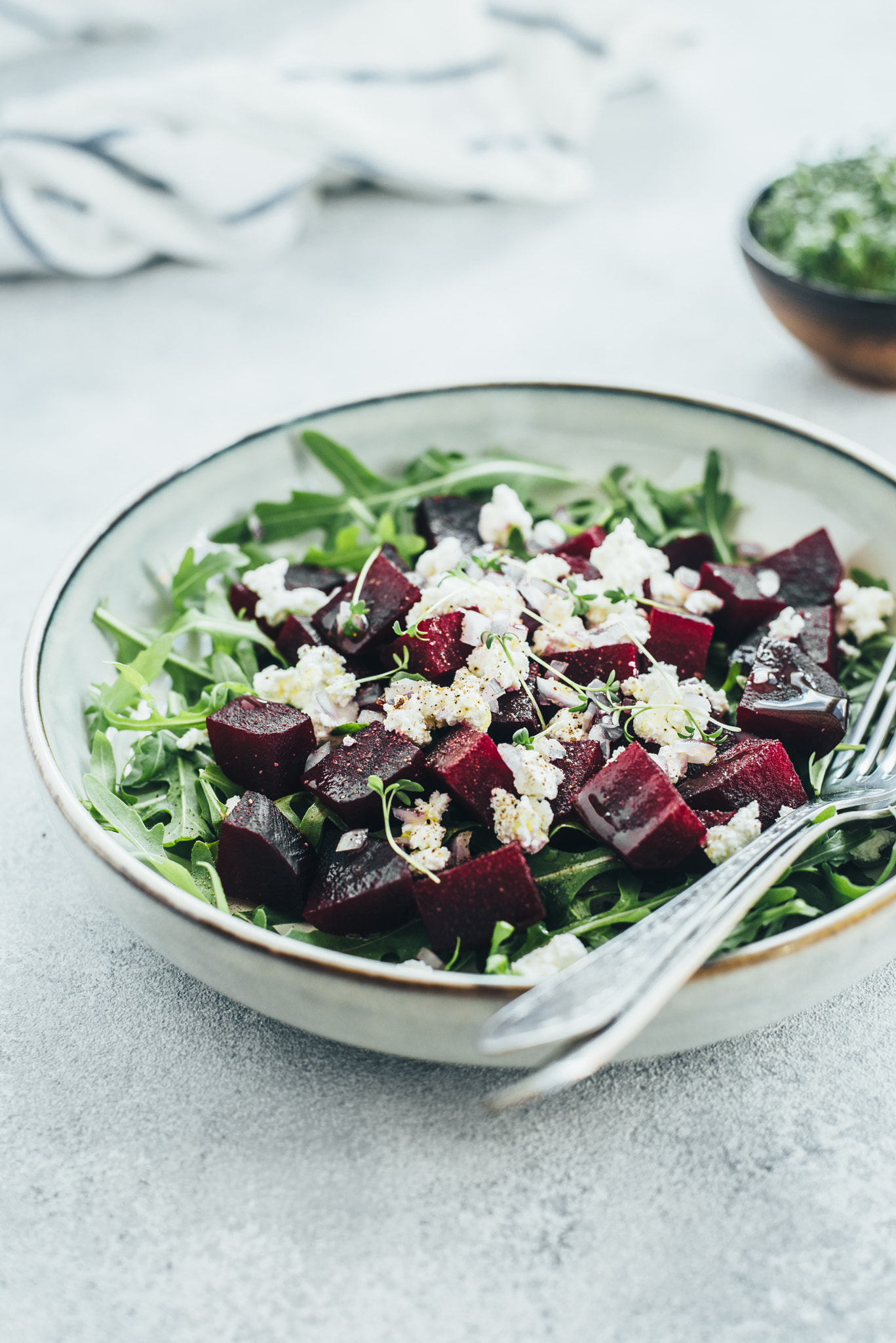 Nikon D600 sample photo. Salad with beetroot, arugula, cottage cheese and r photography