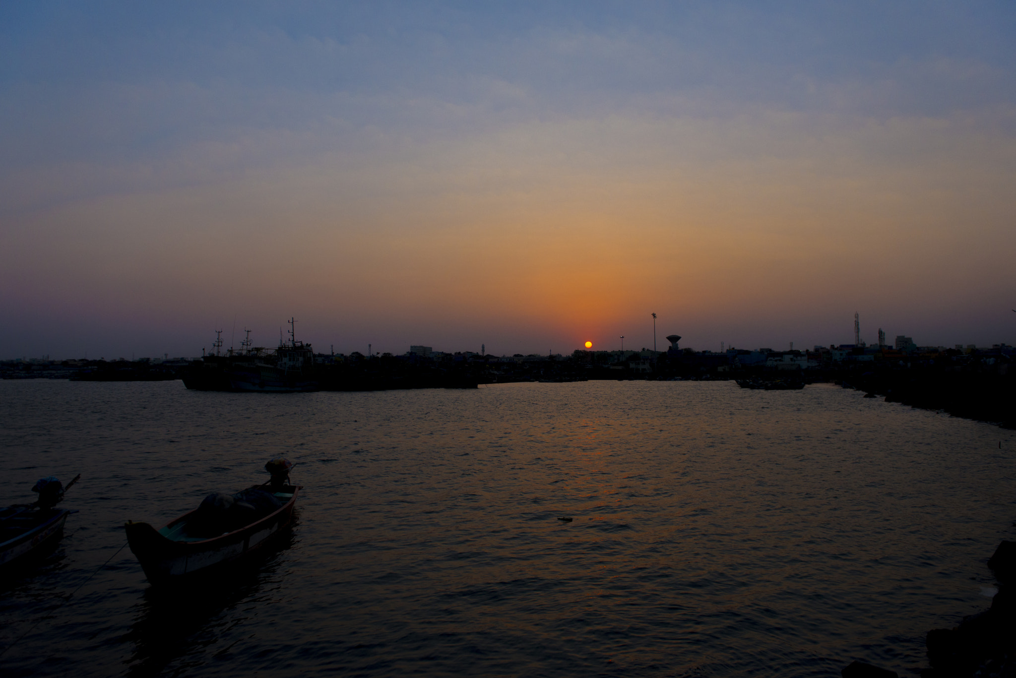 Nikon AF-S Nikkor 24-70mm F2.8G ED sample photo. Madrasi sunset photography