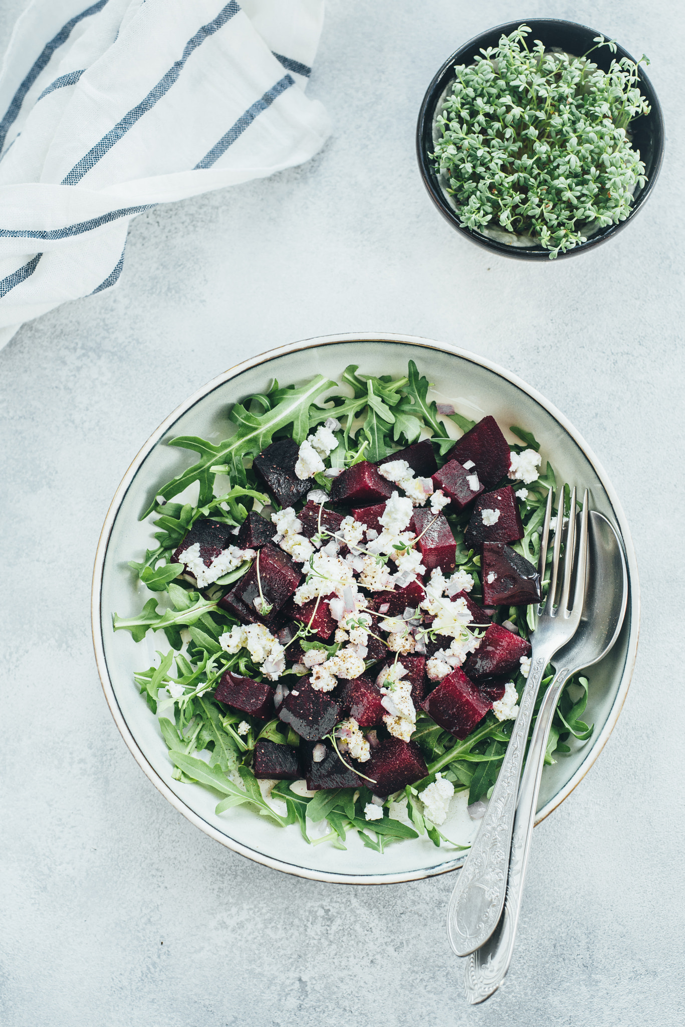 Nikon D600 + Nikon AF-S Nikkor 50mm F1.8G sample photo. Salad with beetroot, arugula, cottage cheese and r photography