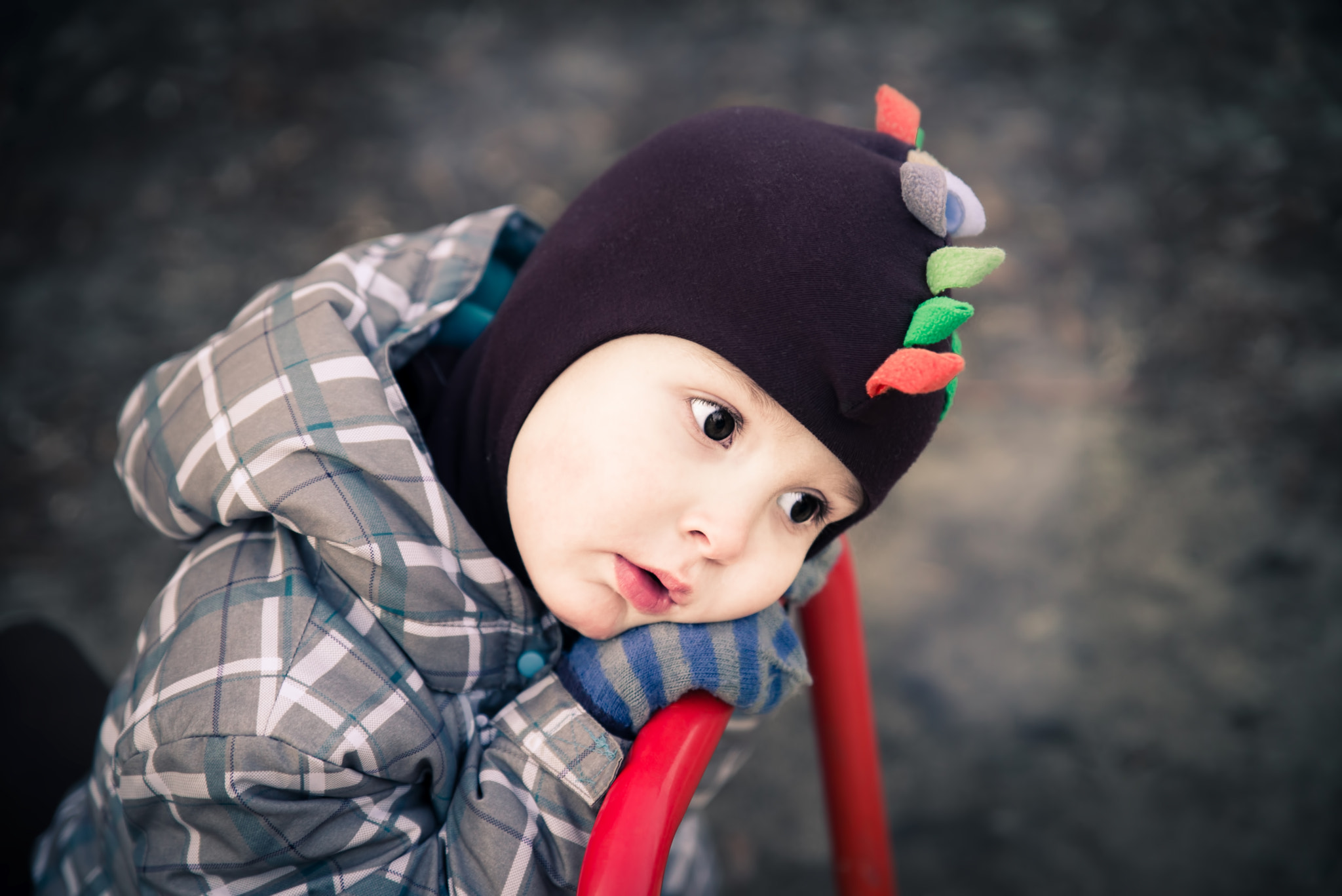 Pentax K-1 + HD Pentax D FA 24-70mm F2.8 ED SDM WR sample photo. Tired kid photography