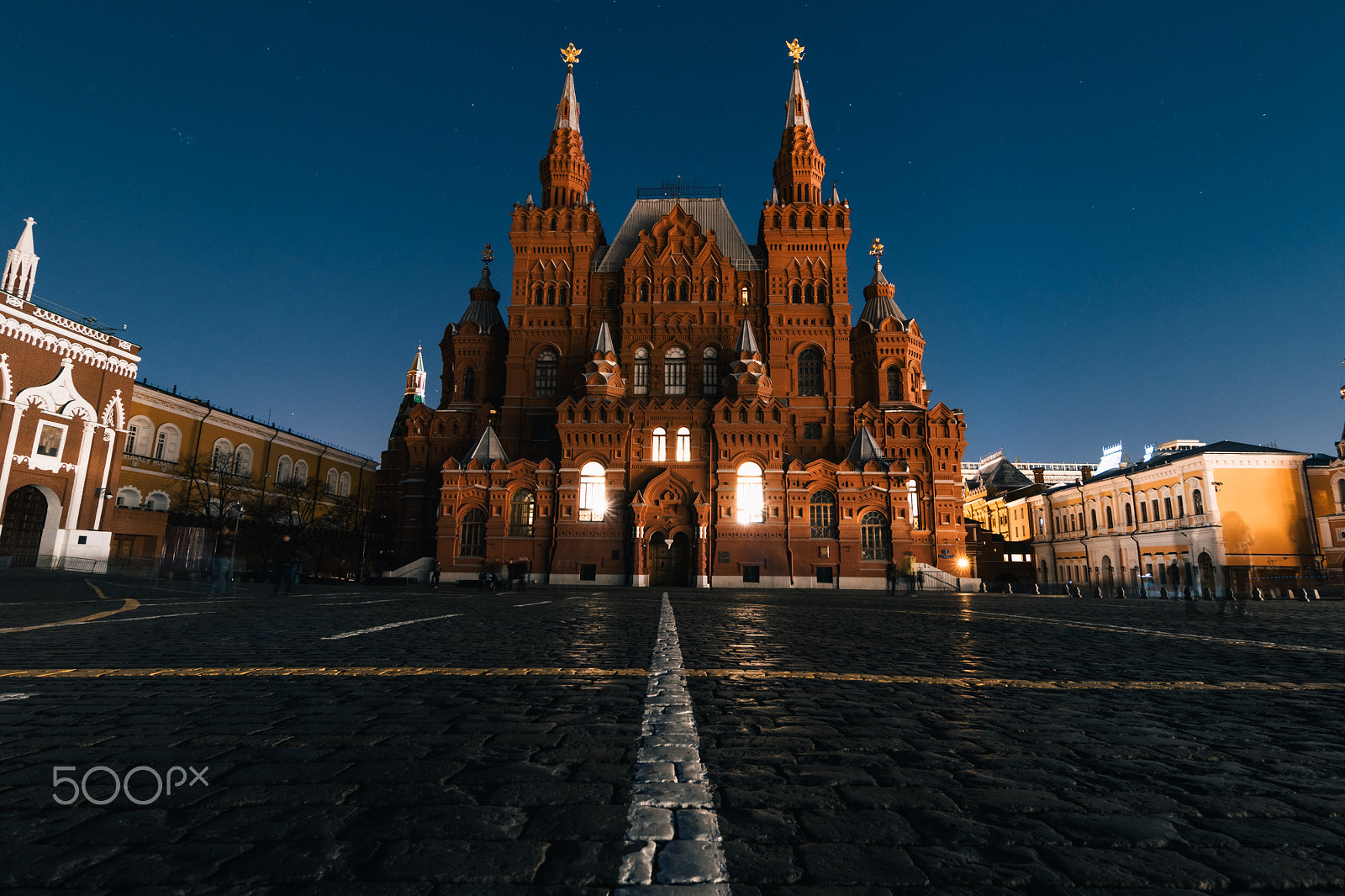 Canon EOS M5 sample photo. Earth hour 2017 - moscow photography