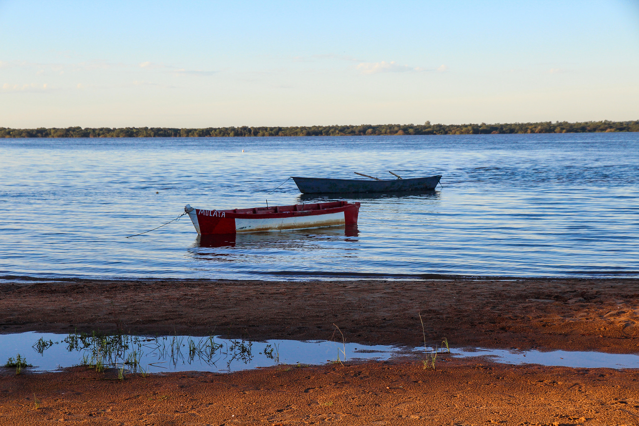 Canon EOS 1200D (EOS Rebel T5 / EOS Kiss X70 / EOS Hi) sample photo. Little boats photography