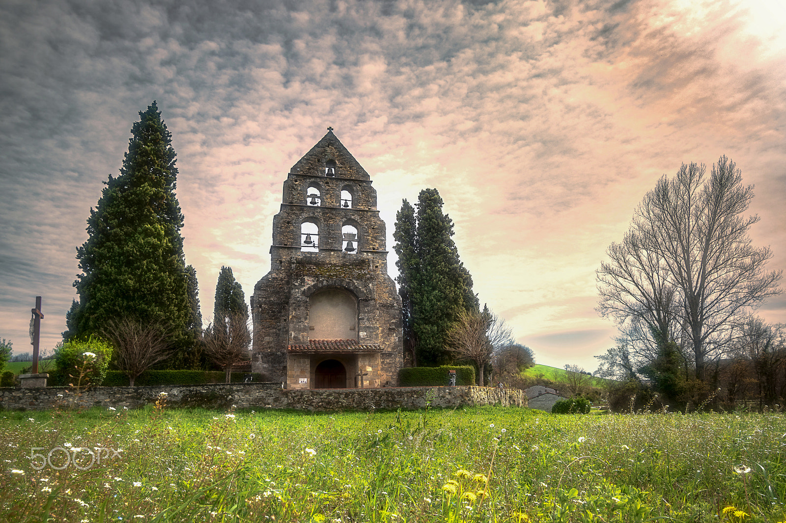 Tokina AT-X Pro 11-16mm F2.8 DX sample photo. Romanesque church of the 12th century photography