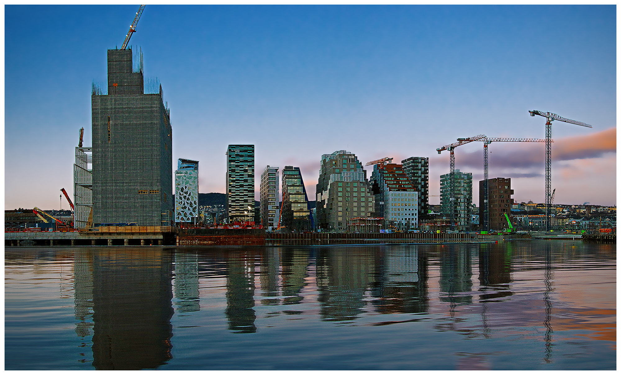 Canon EOS 500D (EOS Rebel T1i / EOS Kiss X3) sample photo. Norwegian version of manhattan photography