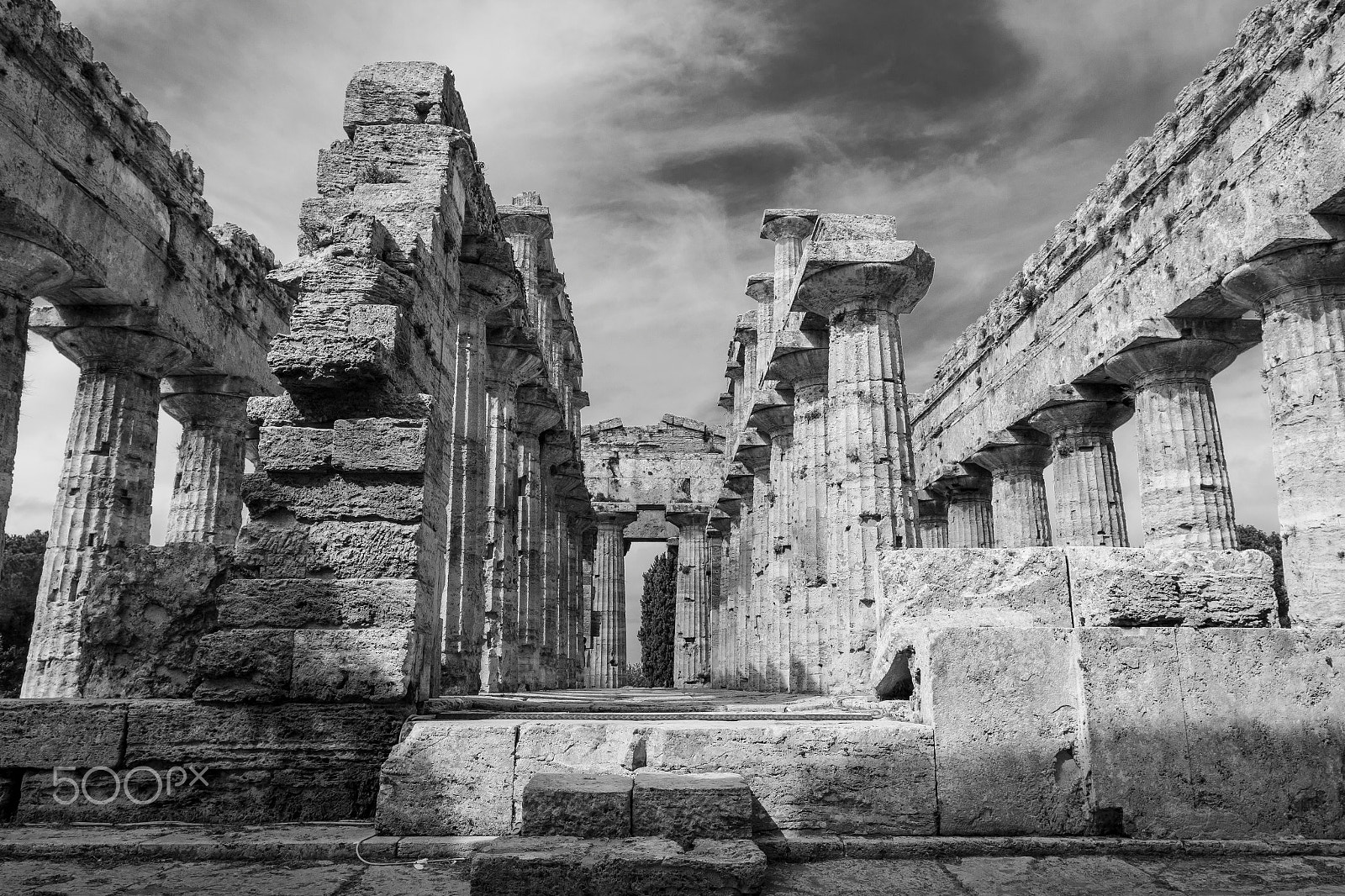 Canon EF 16-35mm F4L IS USM sample photo. Ruins photography