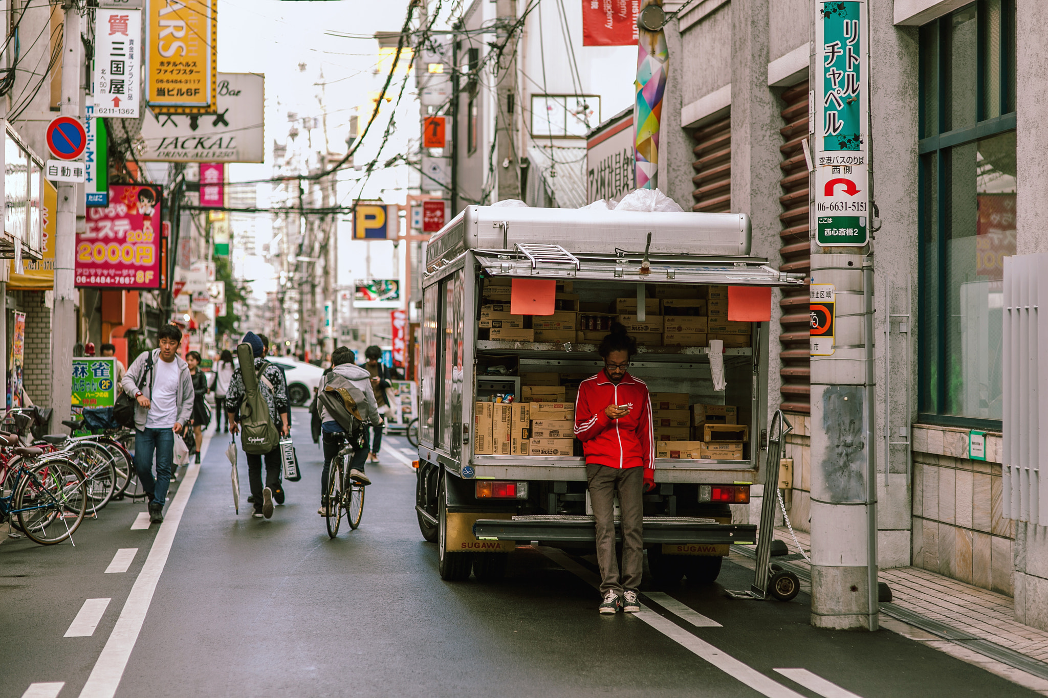 Canon EOS 5D Mark II sample photo. Osaka photography