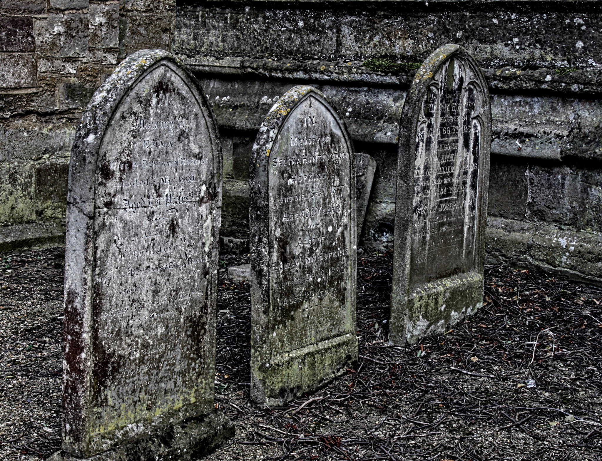 Canon EOS 50D + Canon EF 24-105mm F4L IS USM sample photo. Rut gravestones 01 photography