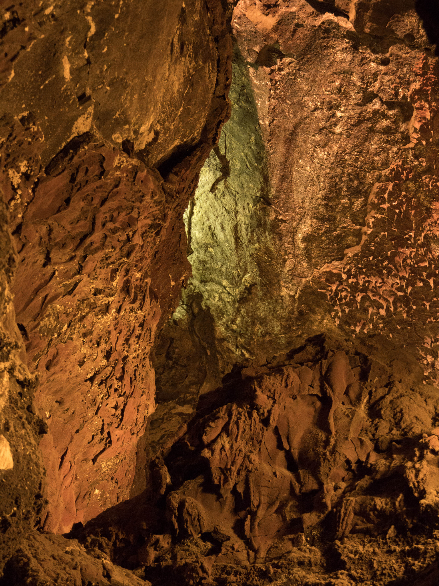 Panasonic Lumix DMC-GX8 sample photo. -1702_caves053053.jpg photography