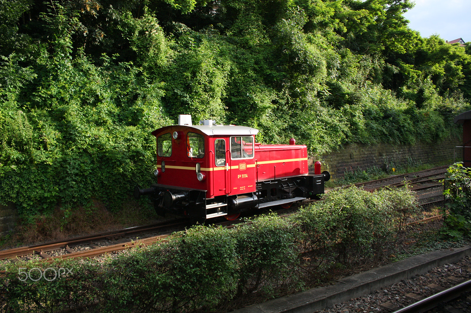 Canon EOS 450D (EOS Rebel XSi / EOS Kiss X2) sample photo. Old train photography