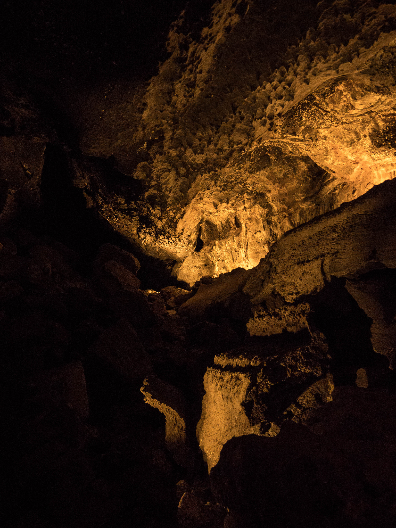 Panasonic Lumix DMC-GX8 sample photo. -1702_caves037037.jpg photography
