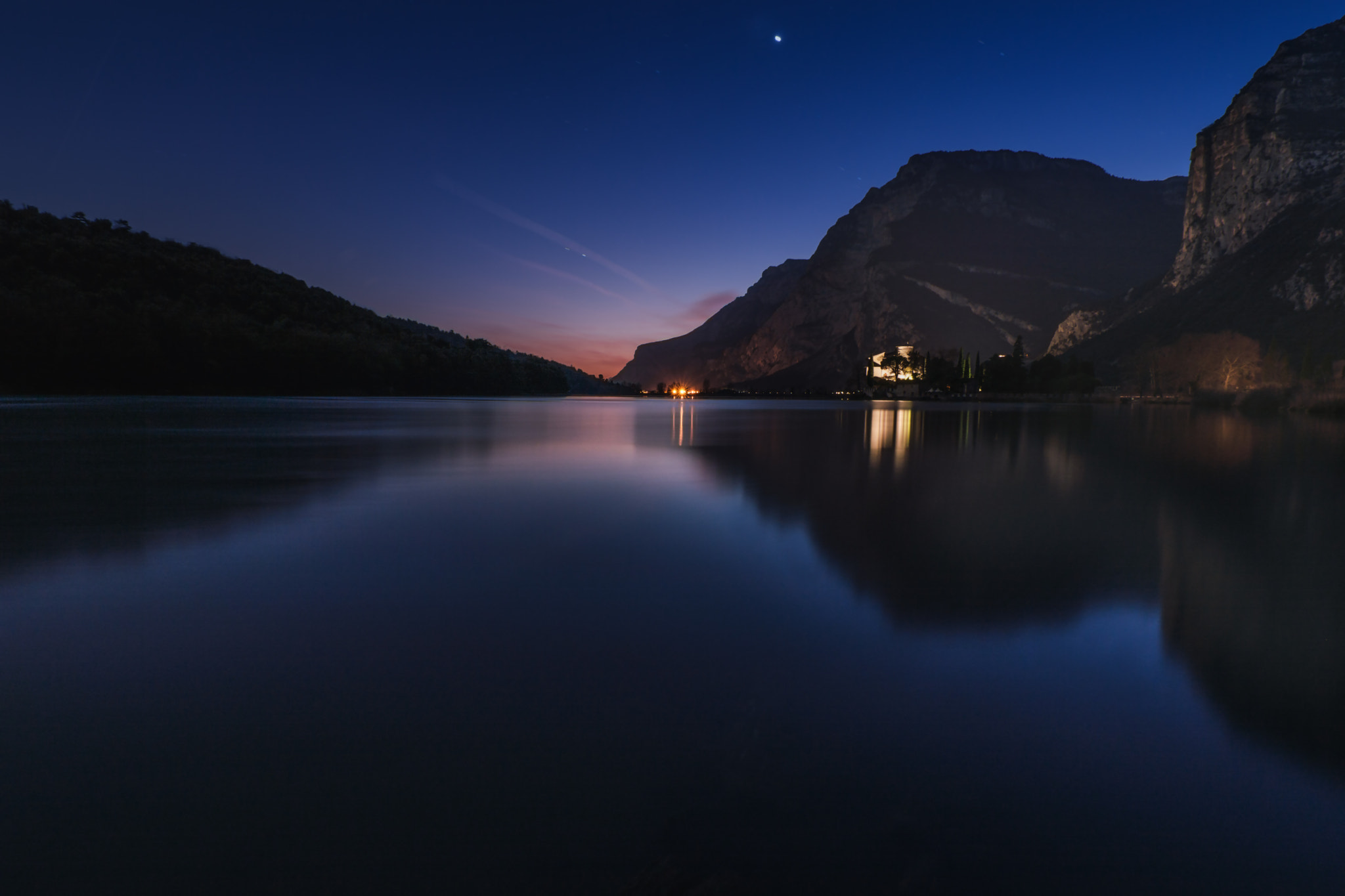 Nikon D3200 sample photo. Toblino in blu photography