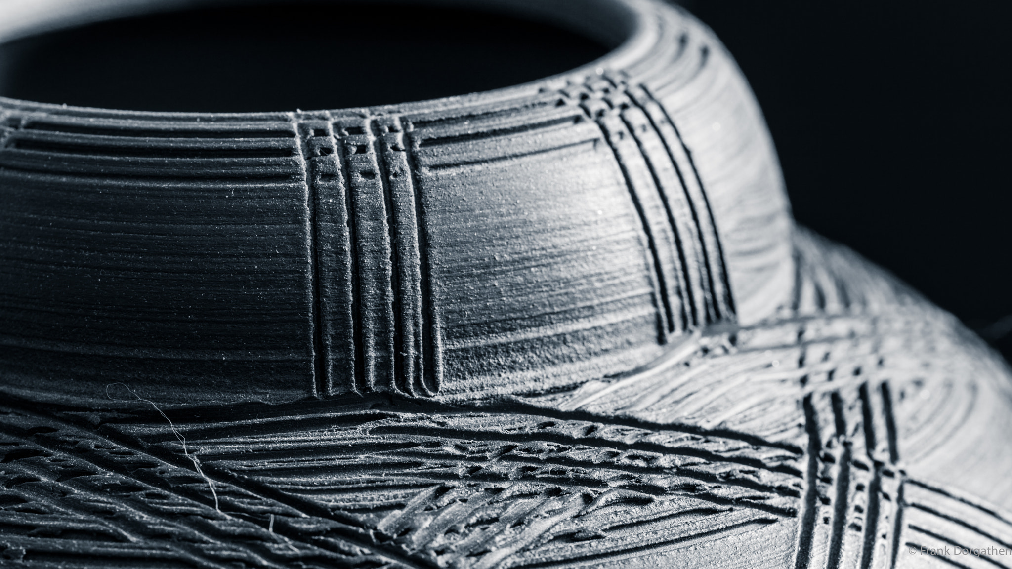 Sony a6000 + Sony FE 90mm F2.8 Macro G OSS sample photo. Potter art photography