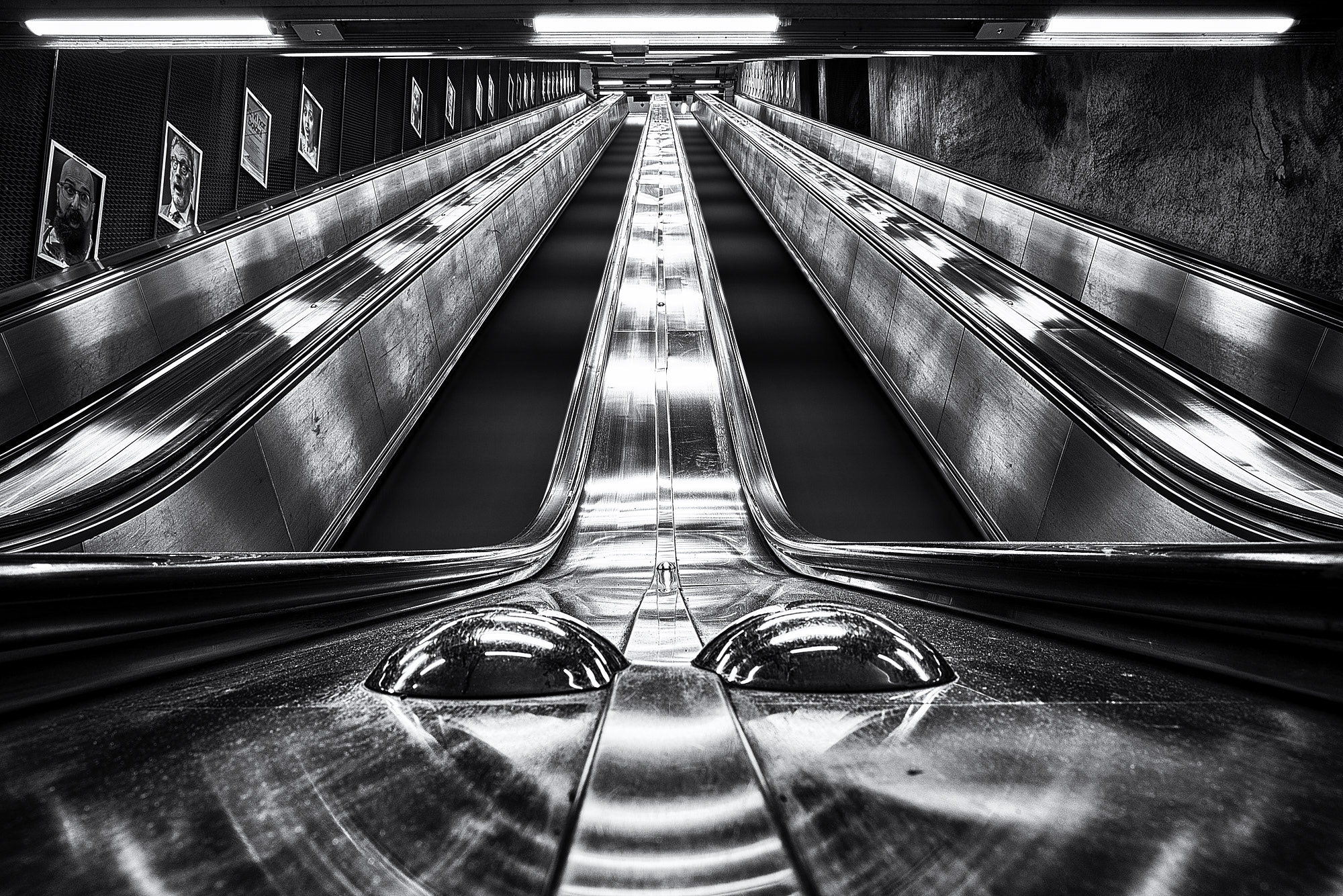 Sony a7R II sample photo. Metro stockholm i photography