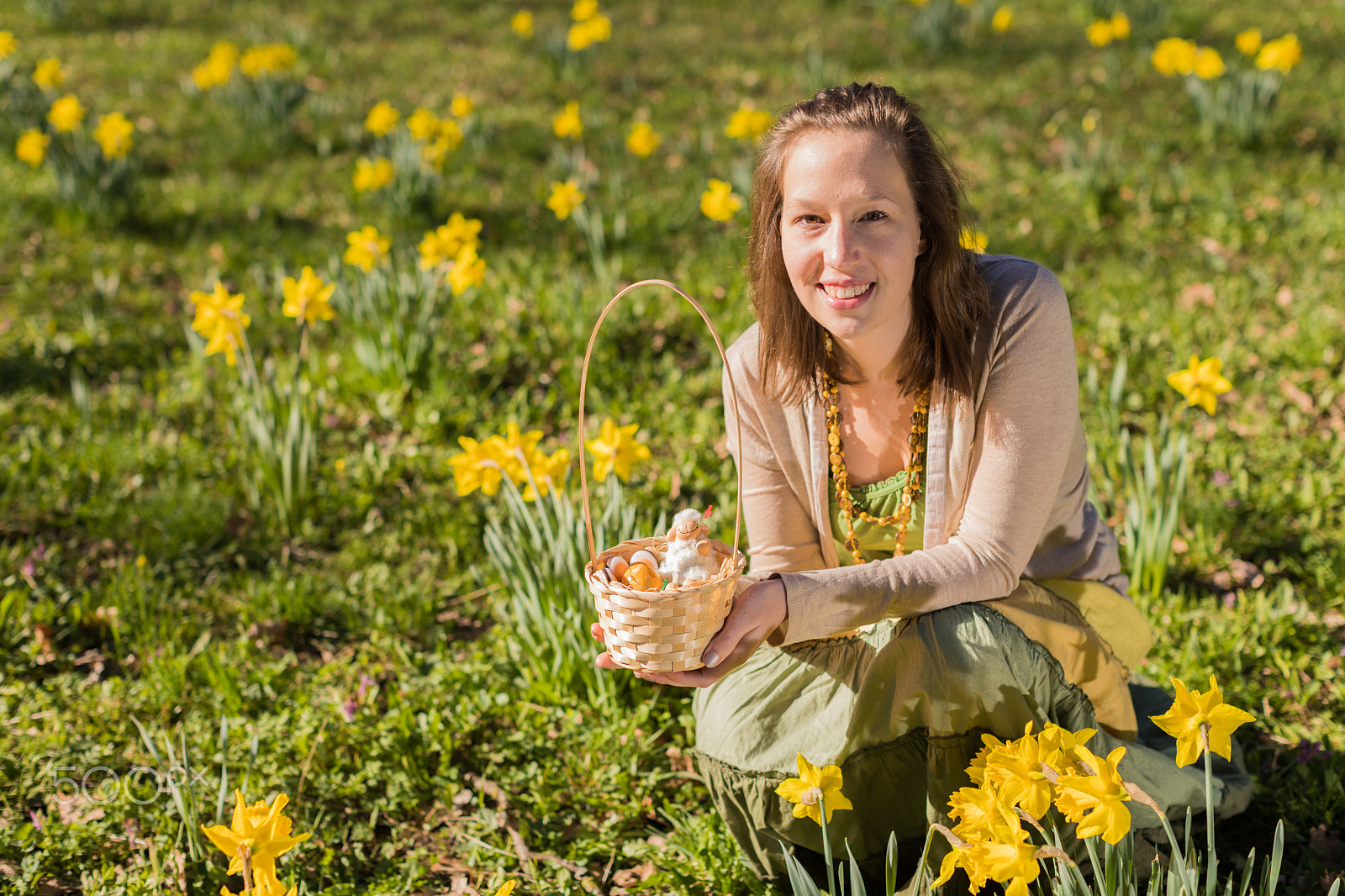 Canon EF 50mm F1.2L USM sample photo. Ostern im park photography