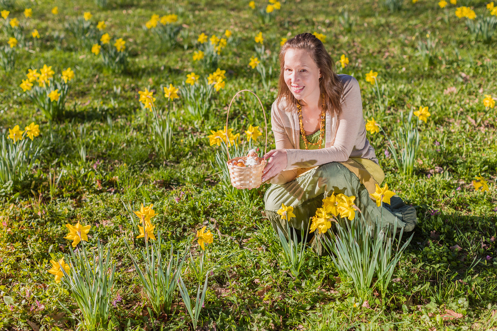 Canon EF 50mm F1.2L USM sample photo. Ostern im park photography