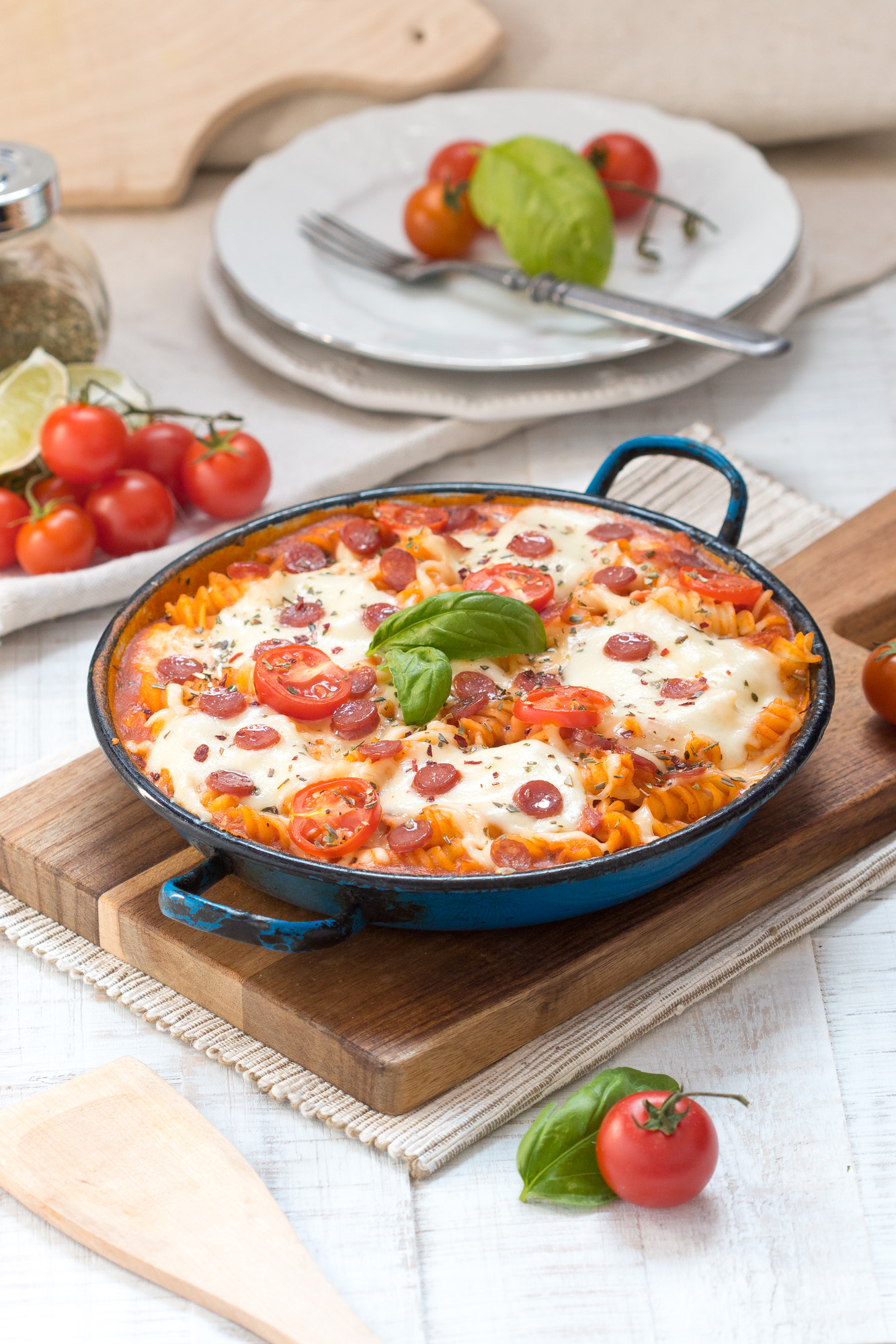 Canon EF 100mm F2.8 Macro USM sample photo. Pizza pasta with melted cheese photography