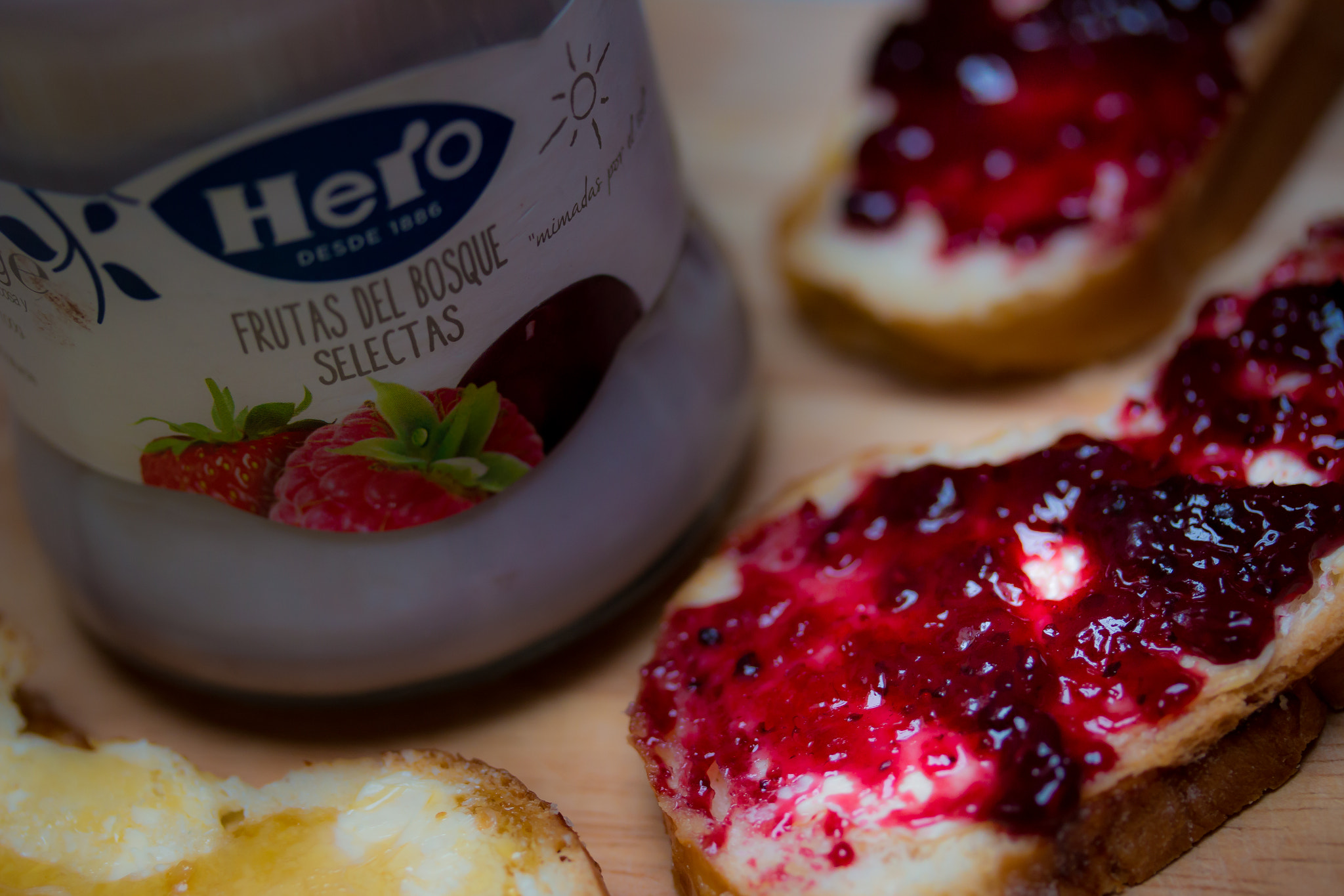 Canon EF-S 60mm F2.8 Macro USM sample photo. Tasty jammy breakfast photography