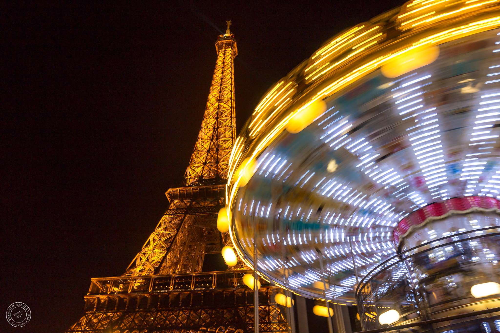 Canon EF 16-35mm F4L IS USM sample photo. Last ride of the night photography