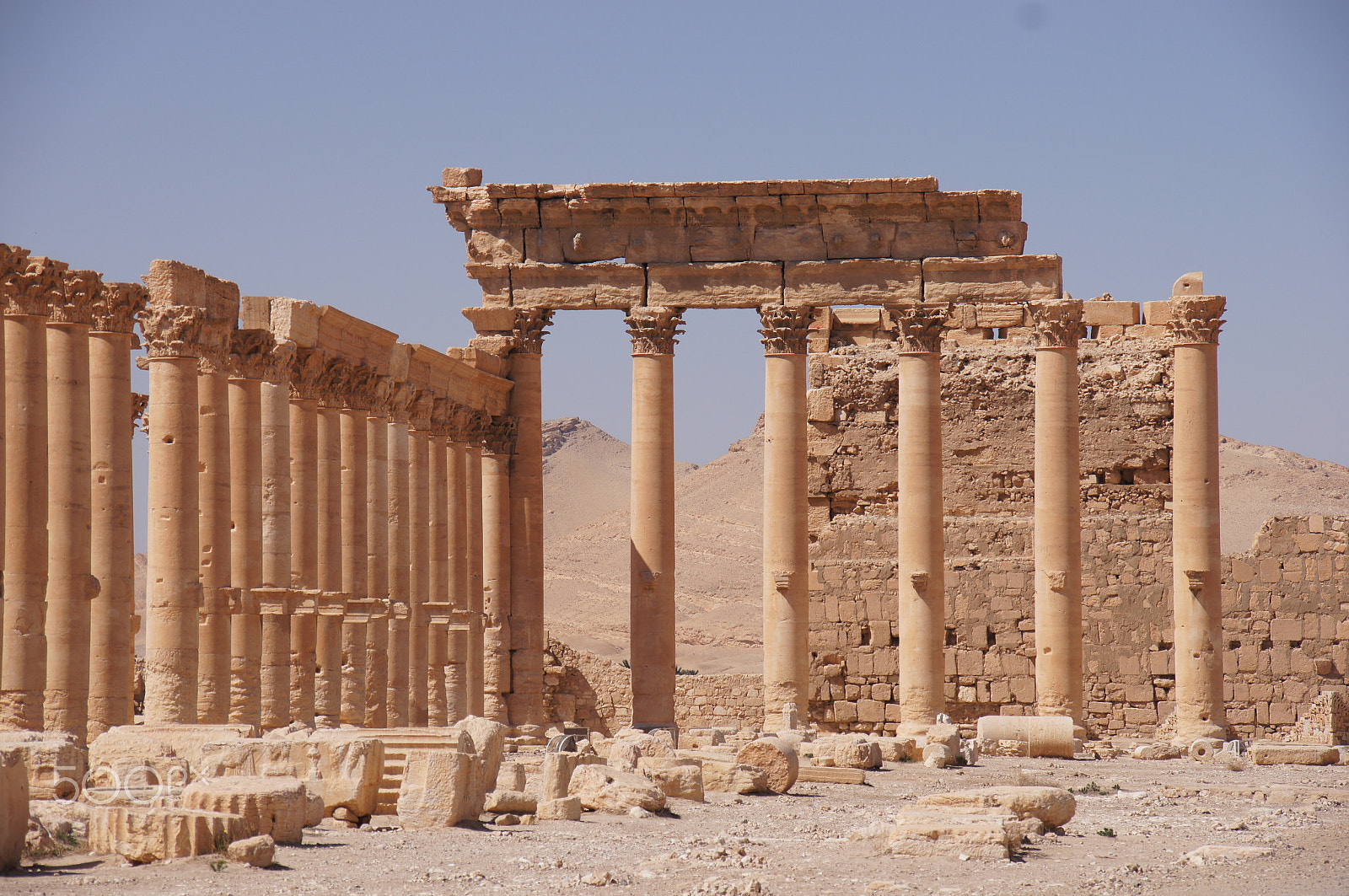 Sony SLT-A55 (SLT-A55V) + Sigma 18-200mm F3.5-6.3 DC sample photo. Palmyra, syria photography