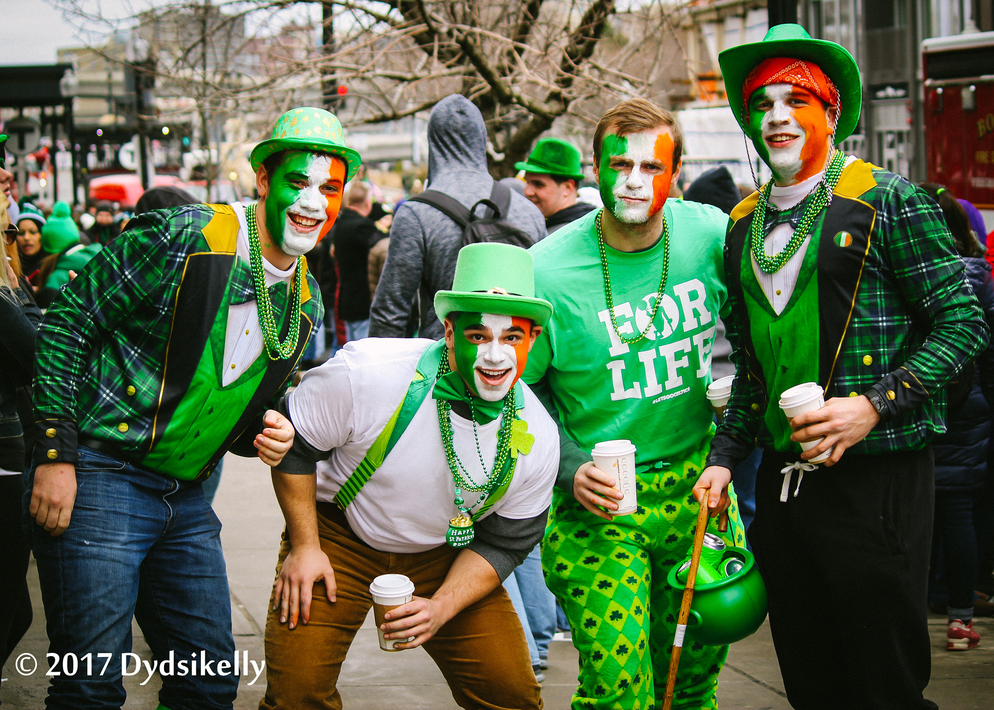 Canon EOS 550D (EOS Rebel T2i / EOS Kiss X4) sample photo. Clowns - foursome photography