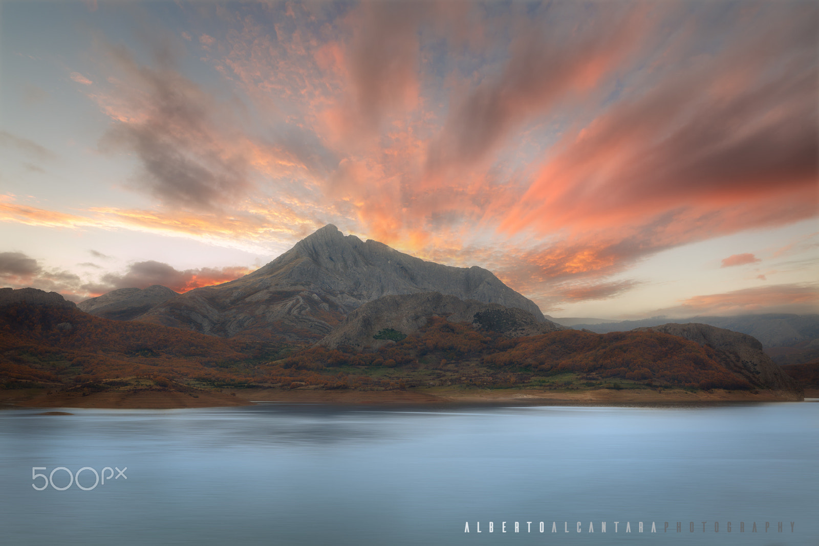 Canon EF 24-70mm F2.8L II USM sample photo. Embalse del porma photography