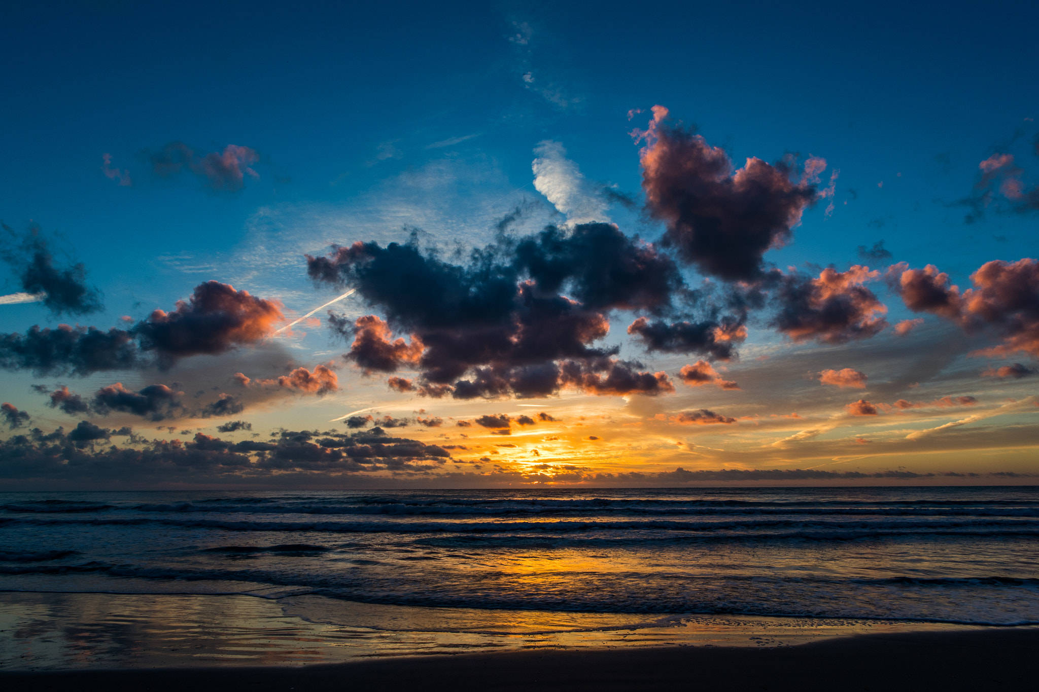 Canon EF 24-70mm F2.8L USM sample photo. Amanecer en el mediterráneo  photography