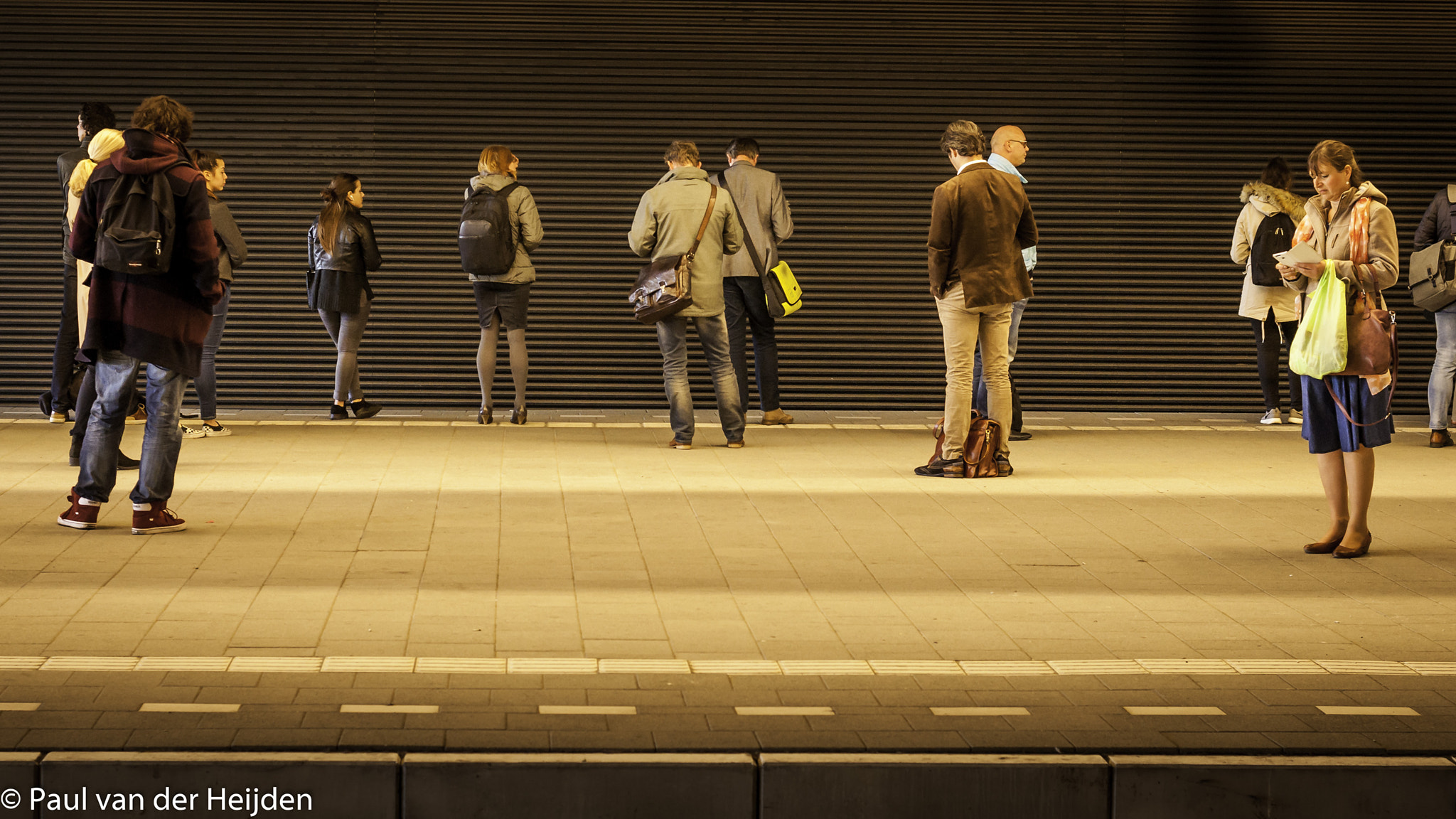 Nikon D90 + Nikon AF-S Nikkor 50mm F1.8G sample photo. Waiting on a train at utrecht central station photography