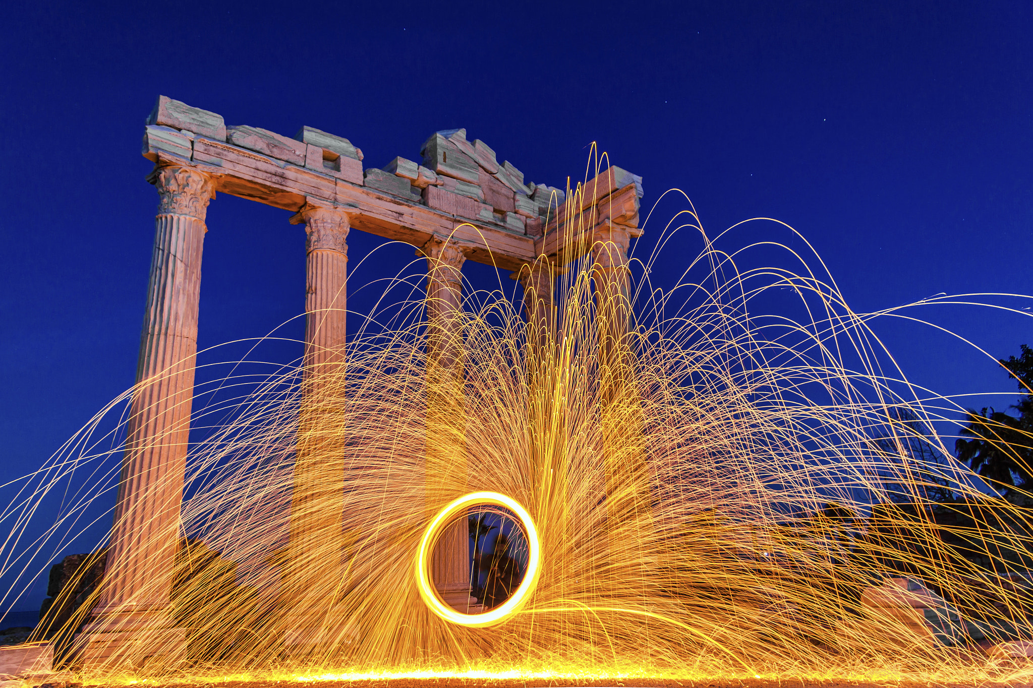 Canon EOS 7D + Canon EF-S 17-85mm F4-5.6 IS USM sample photo. Apollon temple / steelwool photography