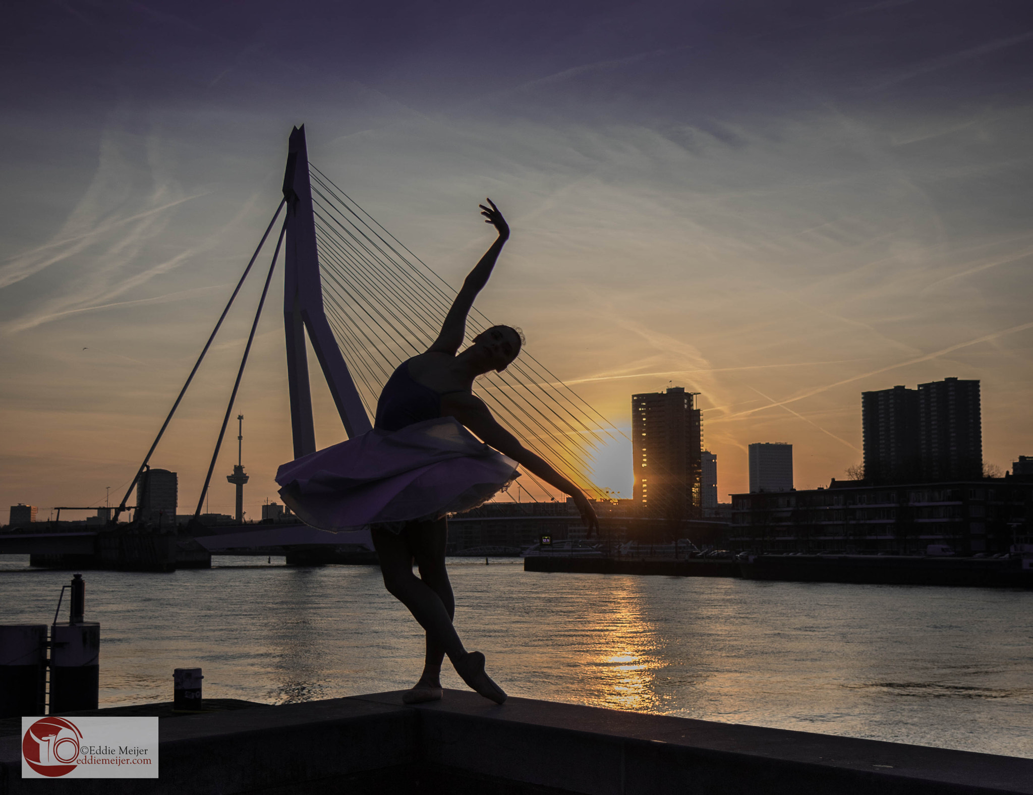 Canon EF-S 17-55mm F2.8 IS USM sample photo. Ballet dancer at sunset photography