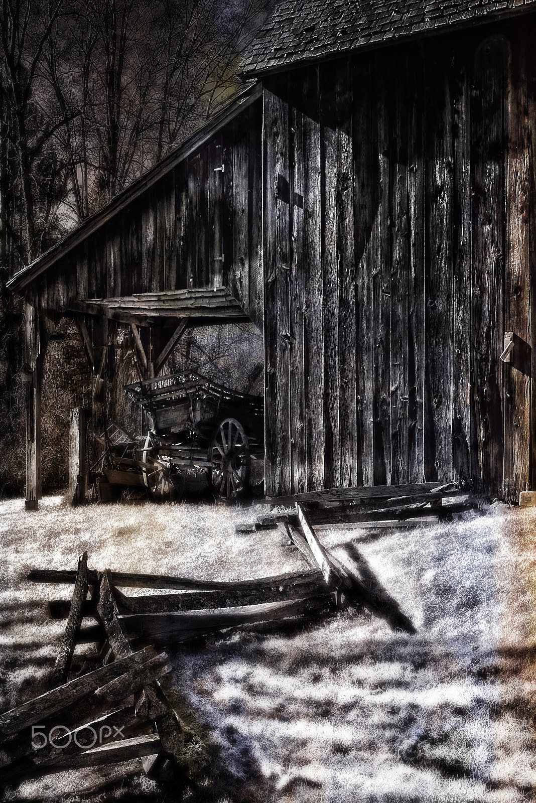 Nikon AF-S Nikkor 24-70mm F2.8G ED sample photo. Deserted barn photography