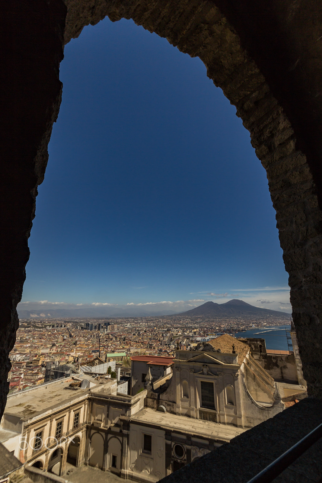 Canon EOS 600D (Rebel EOS T3i / EOS Kiss X5) + Sigma 10-20mm F3.5 EX DC HSM sample photo. Napoli photography