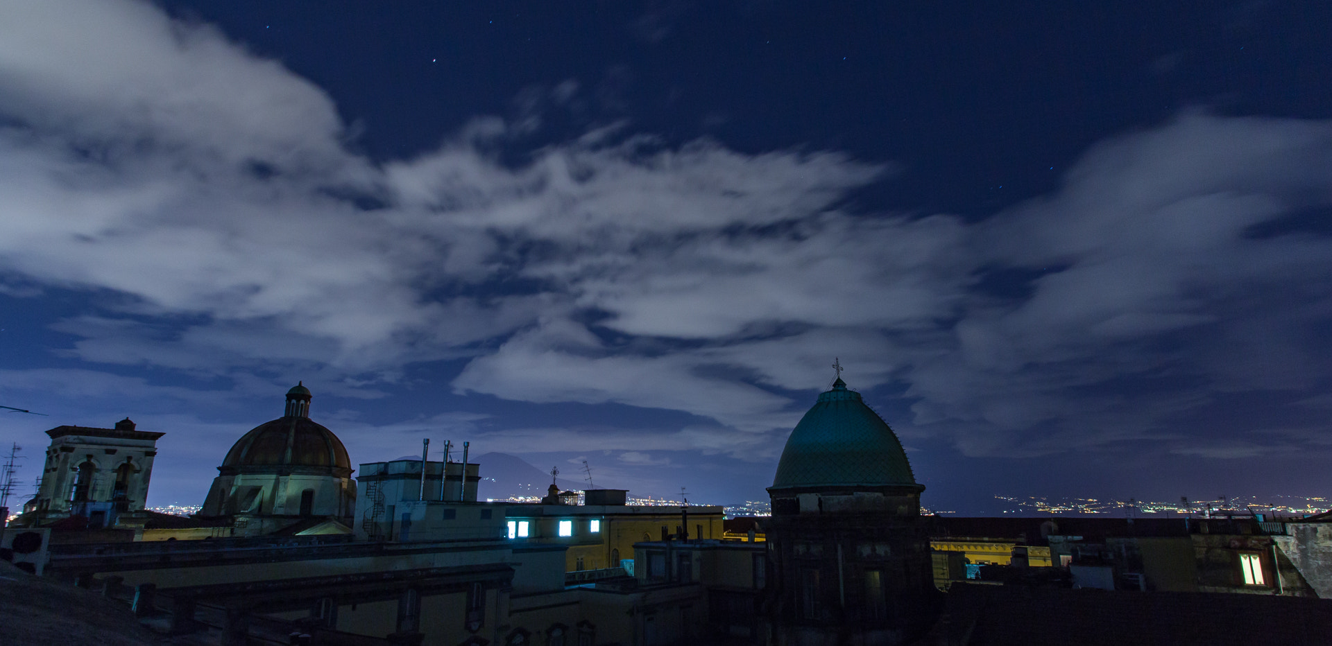 Sigma 10-20mm F3.5 EX DC HSM sample photo. Napoli photography
