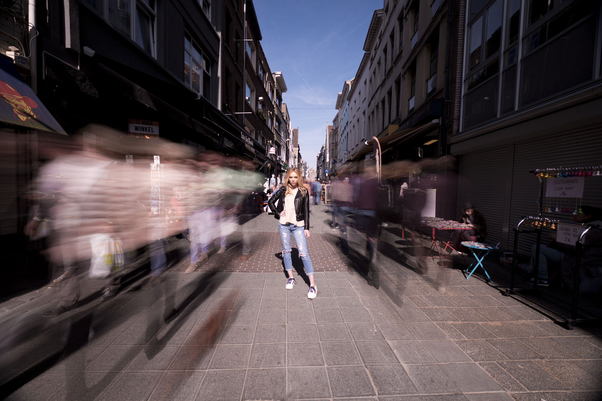 Fujifilm X-T2 + Fujifilm XF 10-24mm F4 R OIS sample photo. Shopping photography