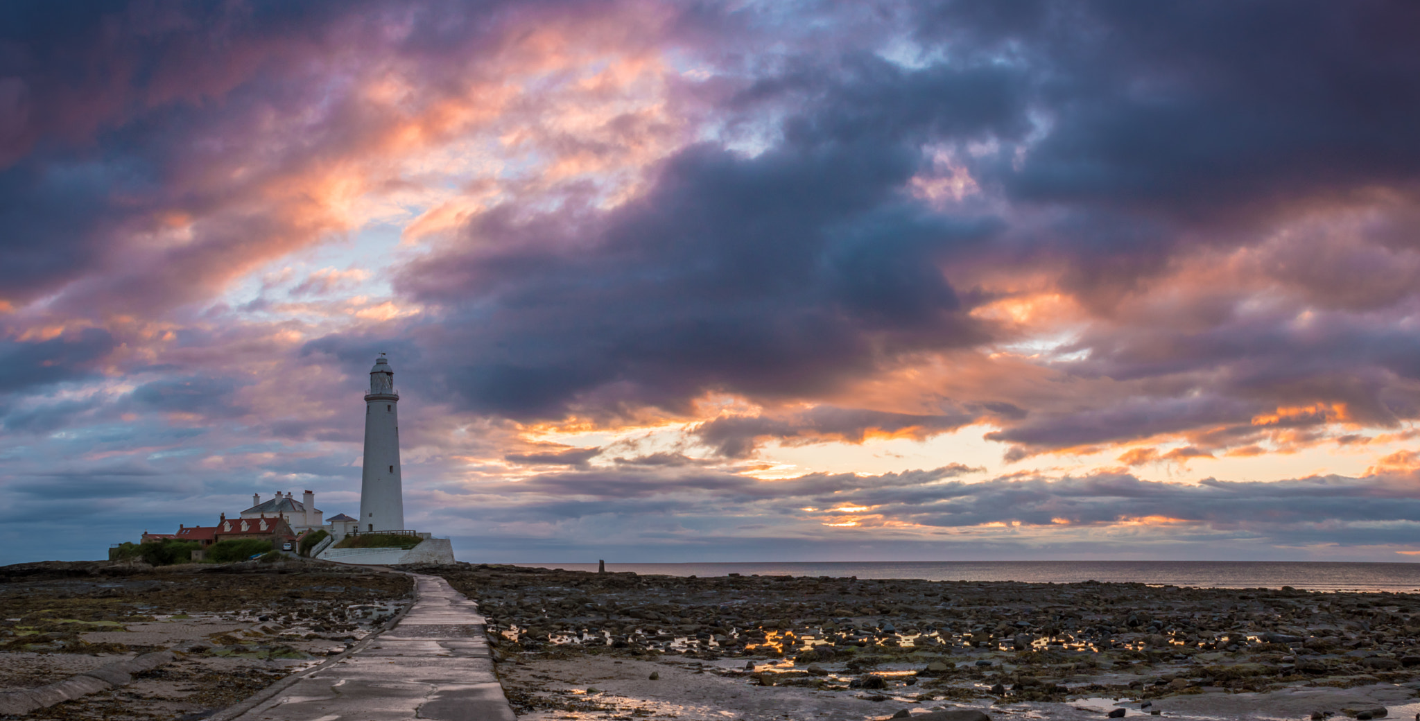 Nikon D5500 sample photo. Sunrise at st mary's lighthouse photography