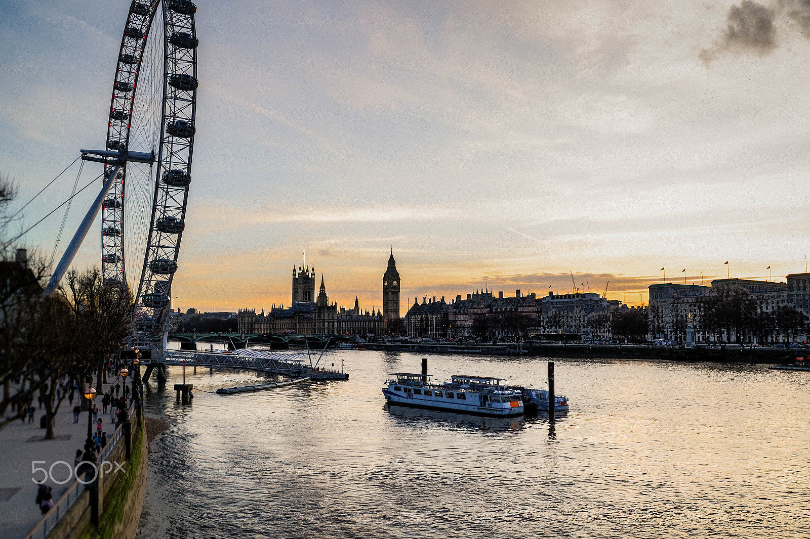 Nikon D3100 sample photo. View of london photography