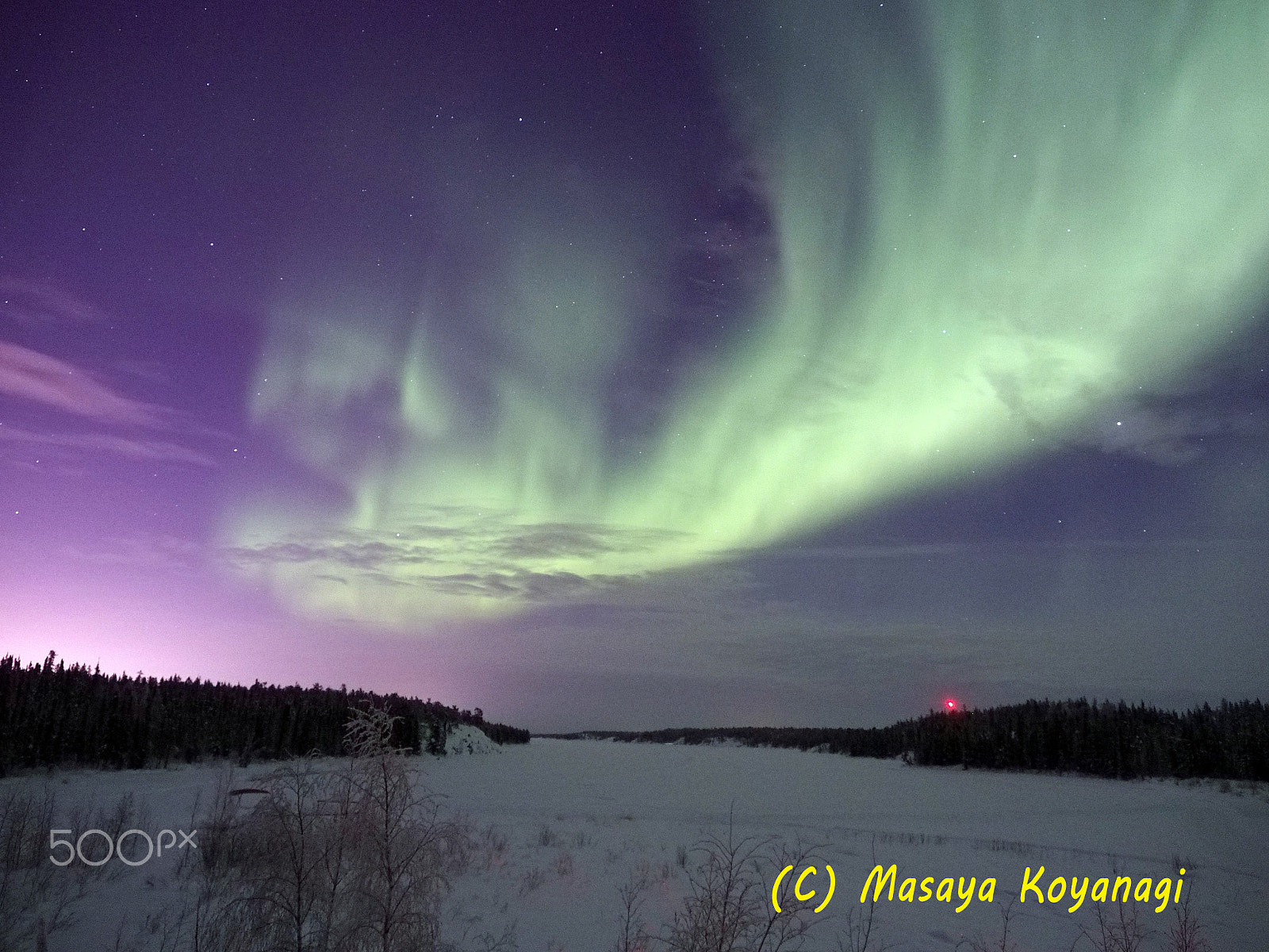 Olympus OM-D E-M5 II sample photo. Aurora in yk photography