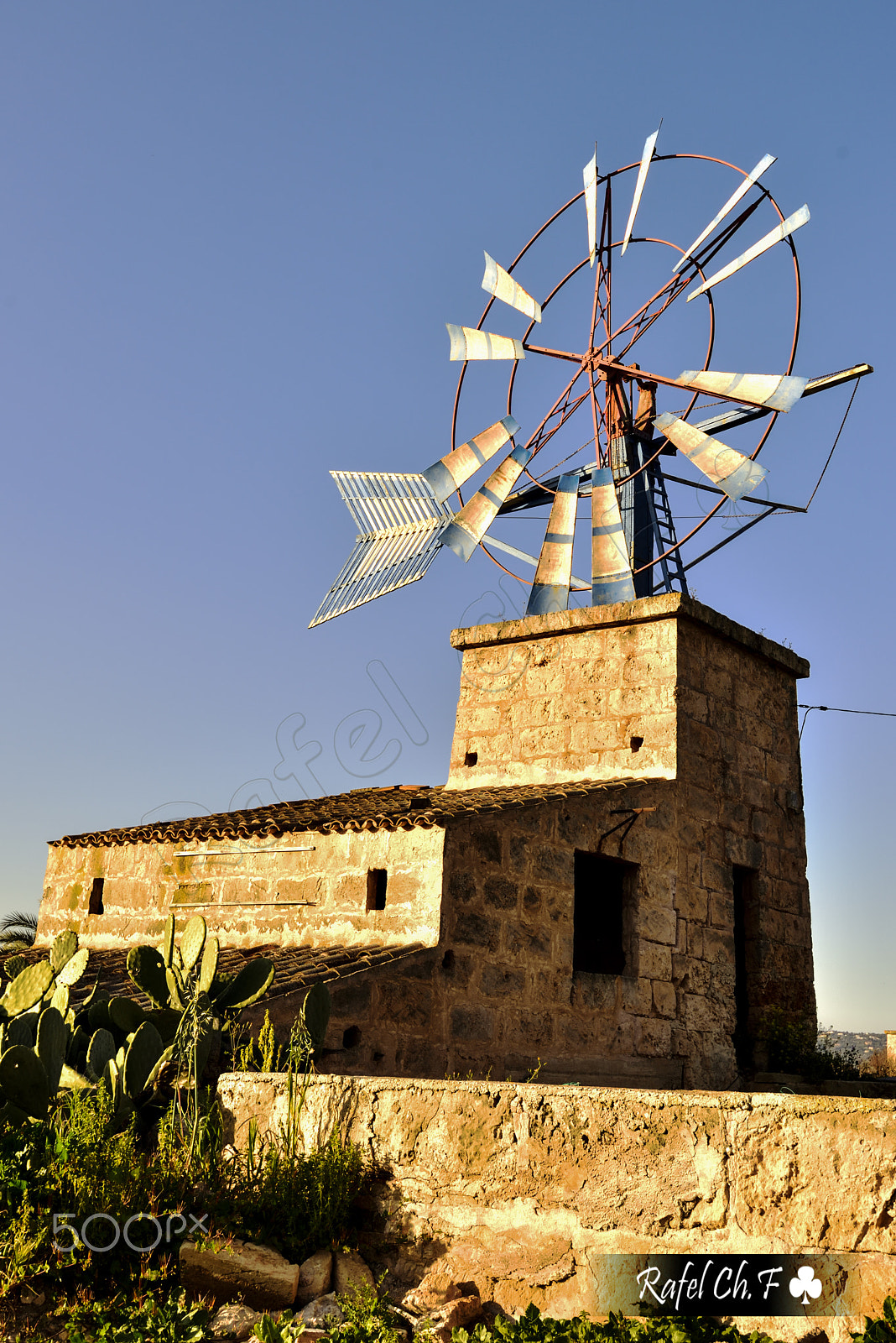Nikon AF-S Nikkor 18-35mm F3.5-4.5G ED sample photo. Això és mallorca photography
