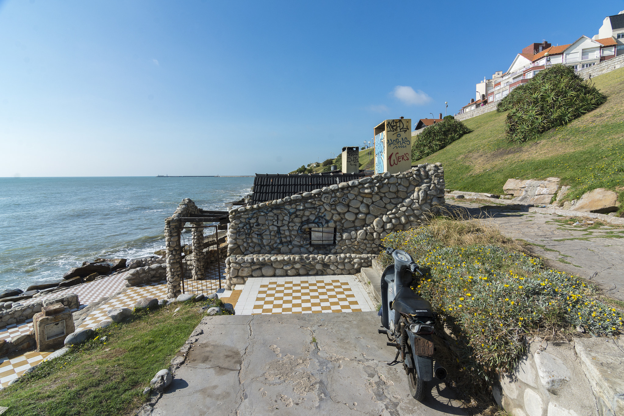 Tokina AT-X Pro 11-16mm F2.8 DX sample photo. Motorcycle photography